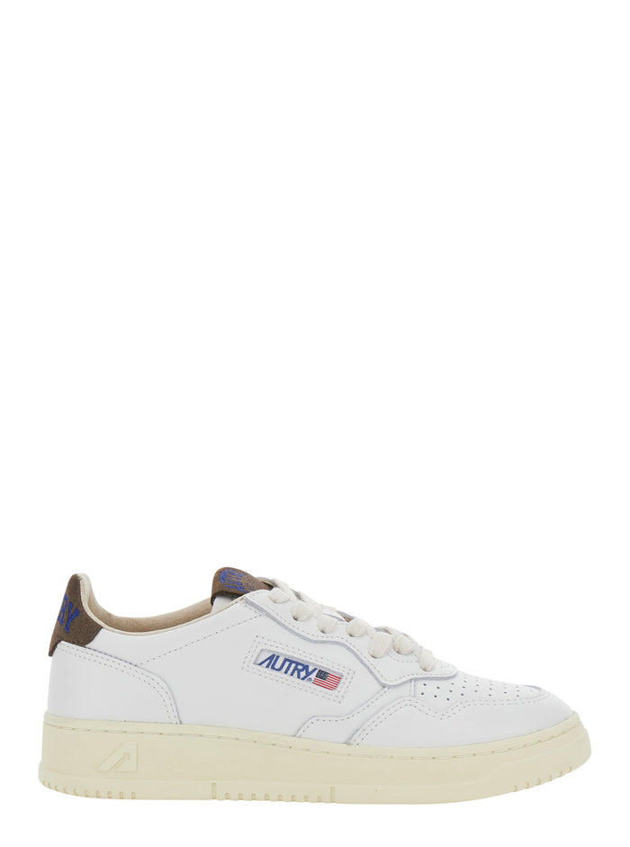 Medalist White Low Top Sneaker With Logo Patch On Tongue And Side In Leather Women