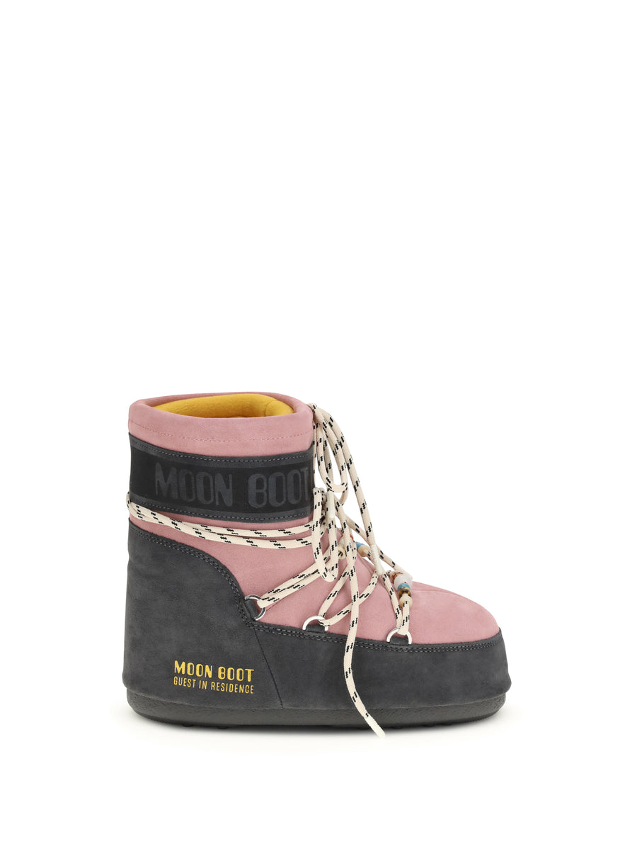 Moon Boot Upper: 100% calf leather; Sole: 100% rubber boot in gray