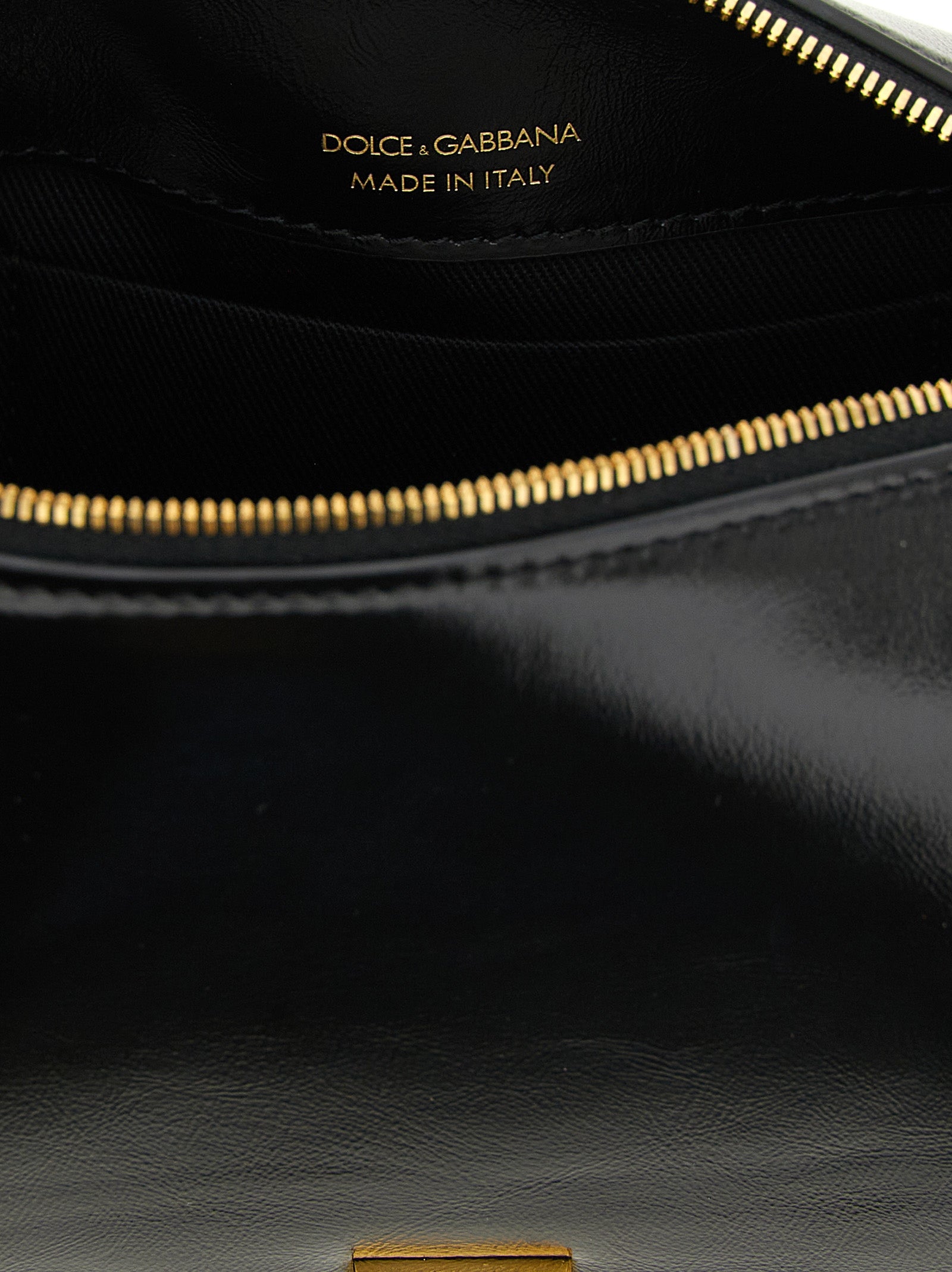 Vittoria mini handbag Black Calfskin Leather (bos Taurus) Hand Bags