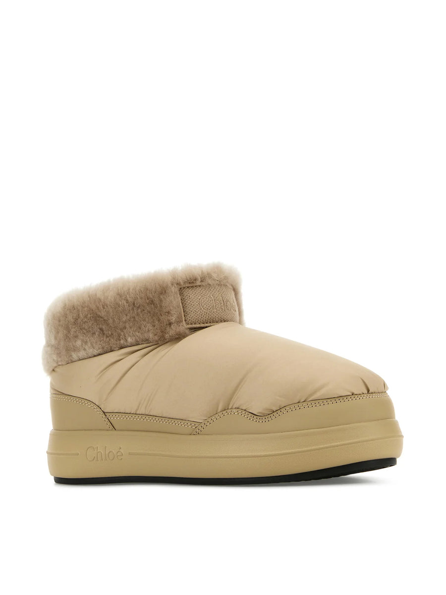 Chloã© Leather ankle boot in brown
