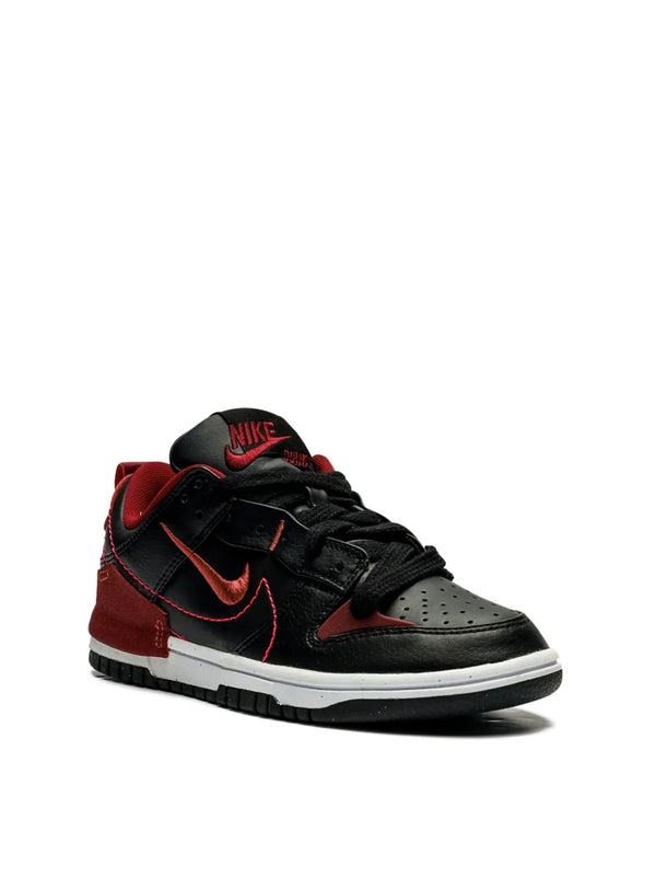 Nike Leather sneaker in black