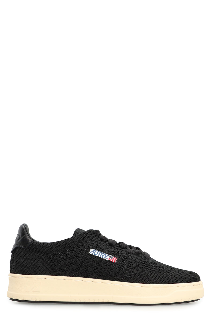 Medalist Easeknit Low-Top Sneakers Black Fabric Trainers