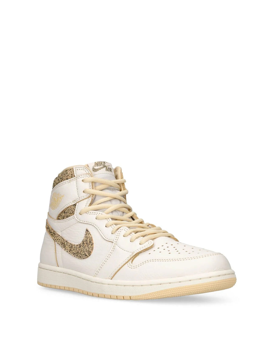 Nike Leather sneaker in white