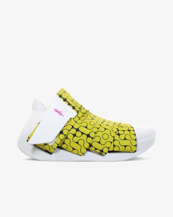 Change Shoe - Karim Rashid Limited Edition 05 Yellow Everyday Sneakers