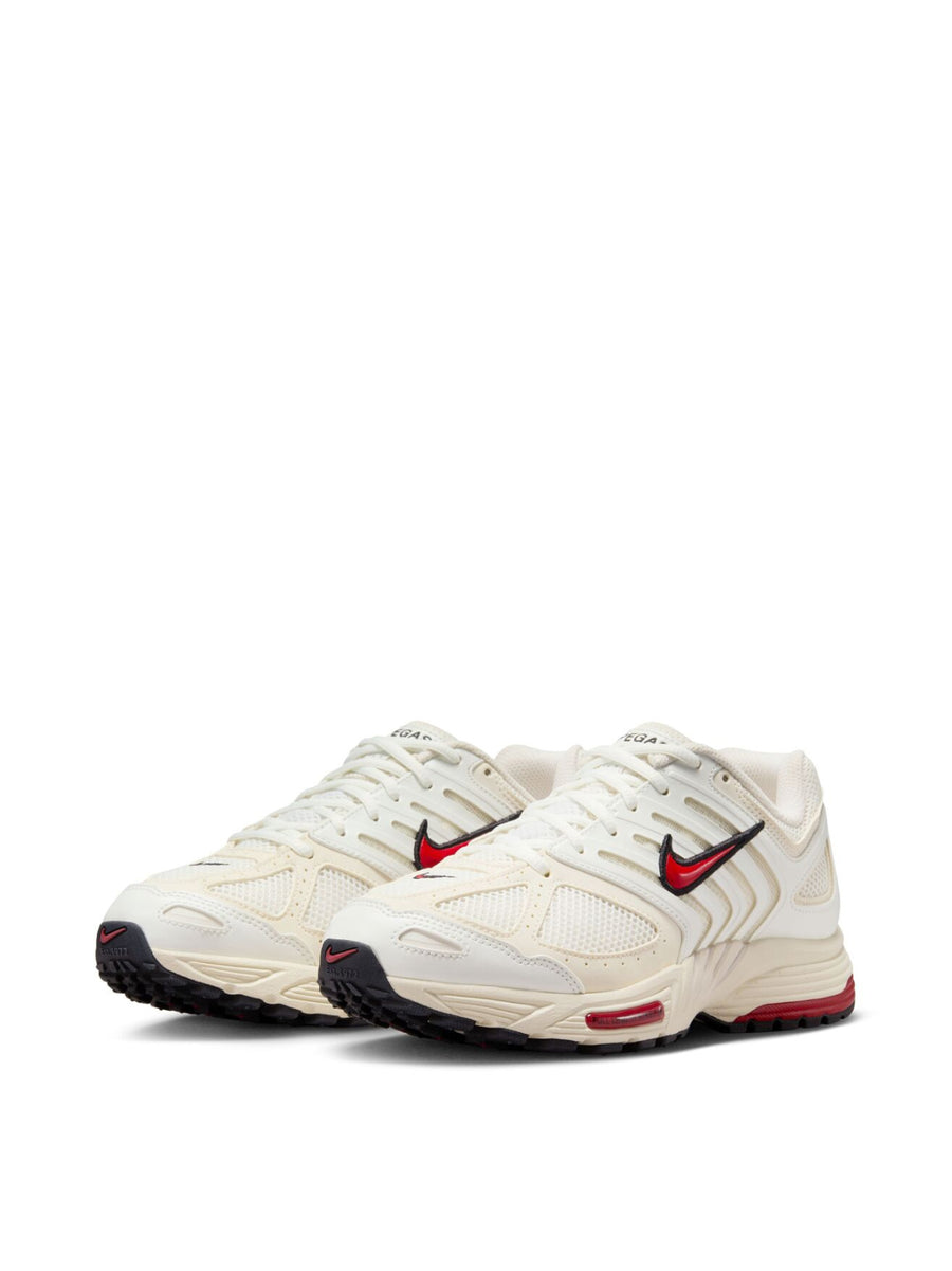 Nike Leather sneaker in white