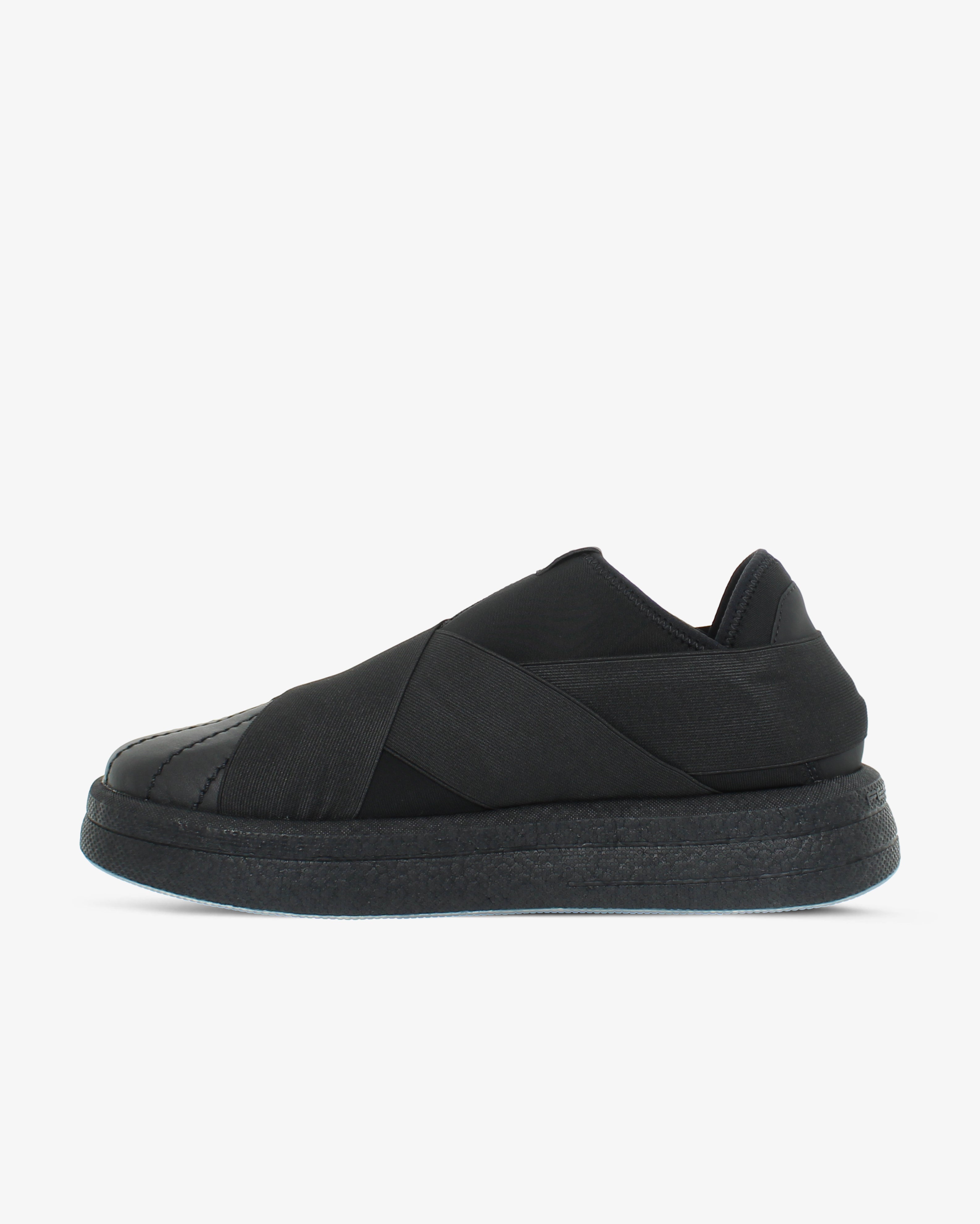 Foam X 02 Black Everyday Sneakers
