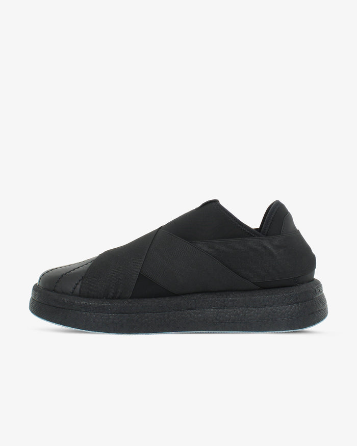 Foam X 02 Black Everyday Sneakers