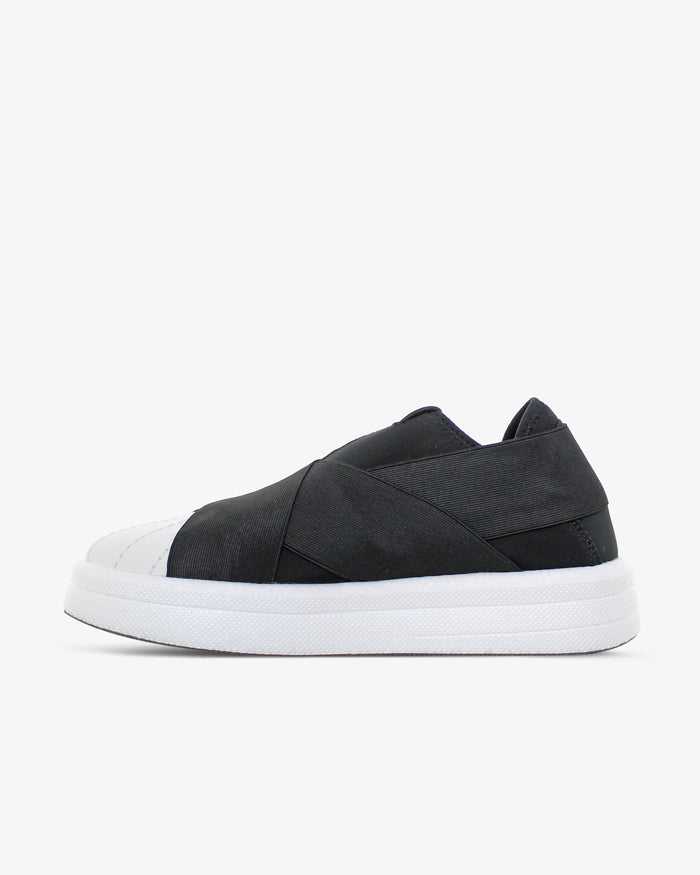 Foam X 01 White-black Everyday Sneakers