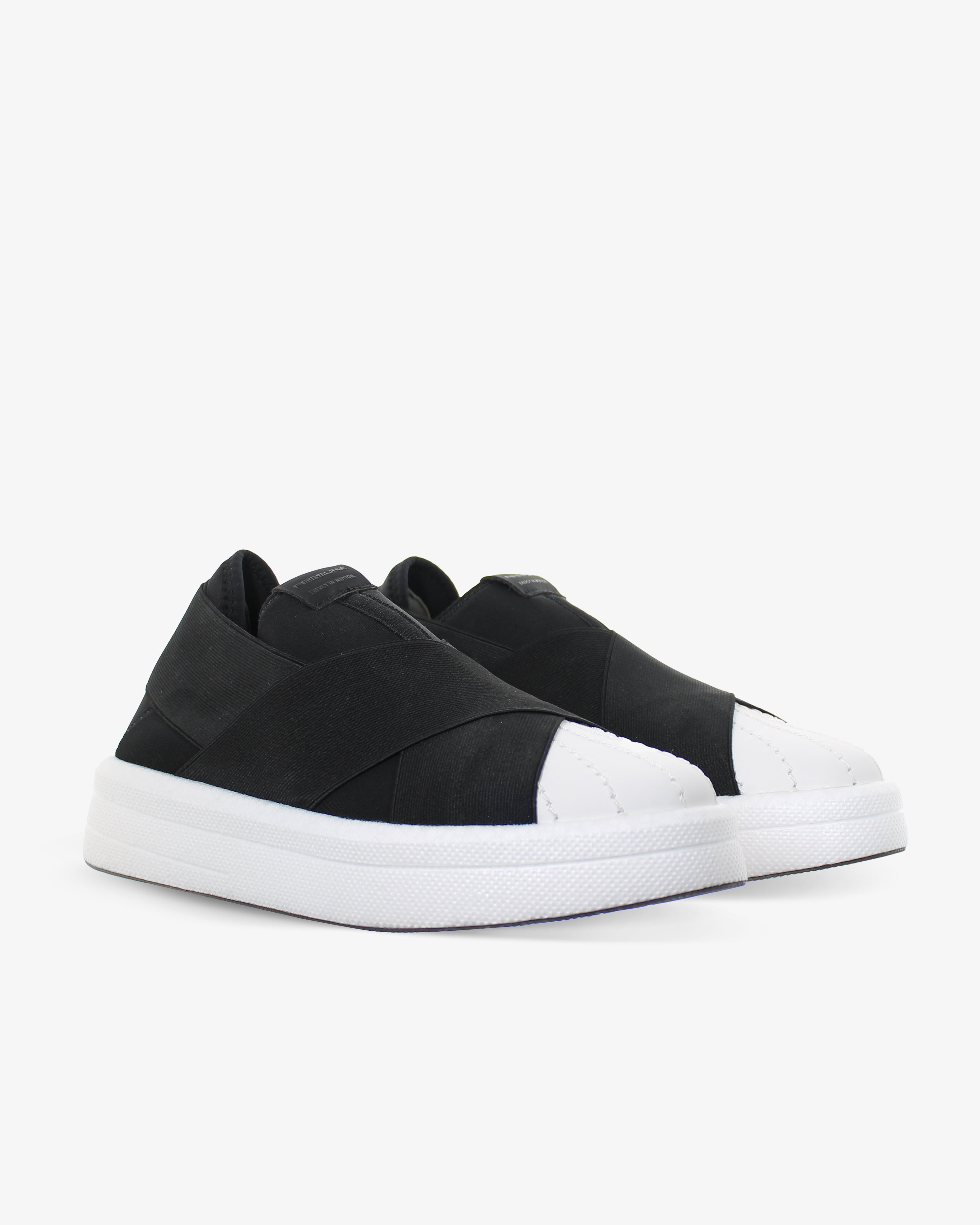 Foam X 01 White-black Everyday Sneakers
