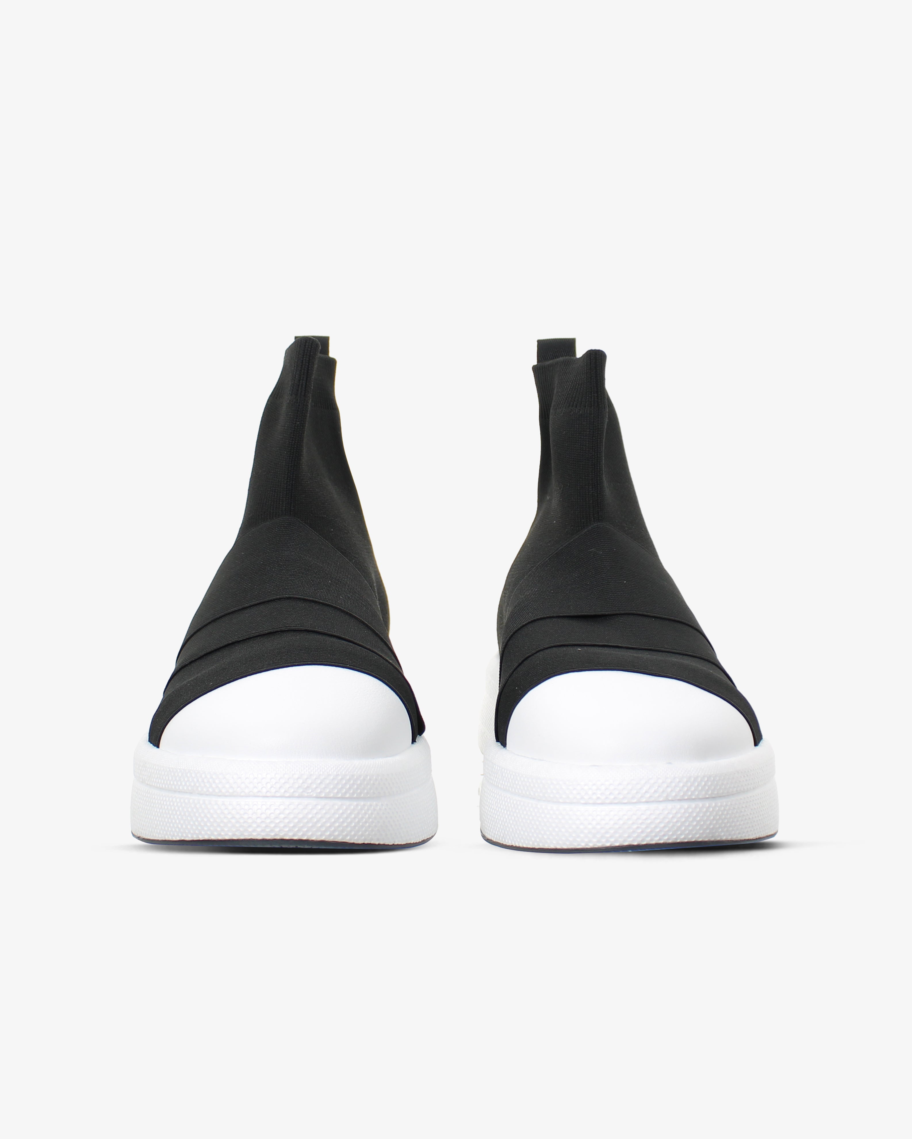 Foam Y 01 White-black Everyday Sneakers