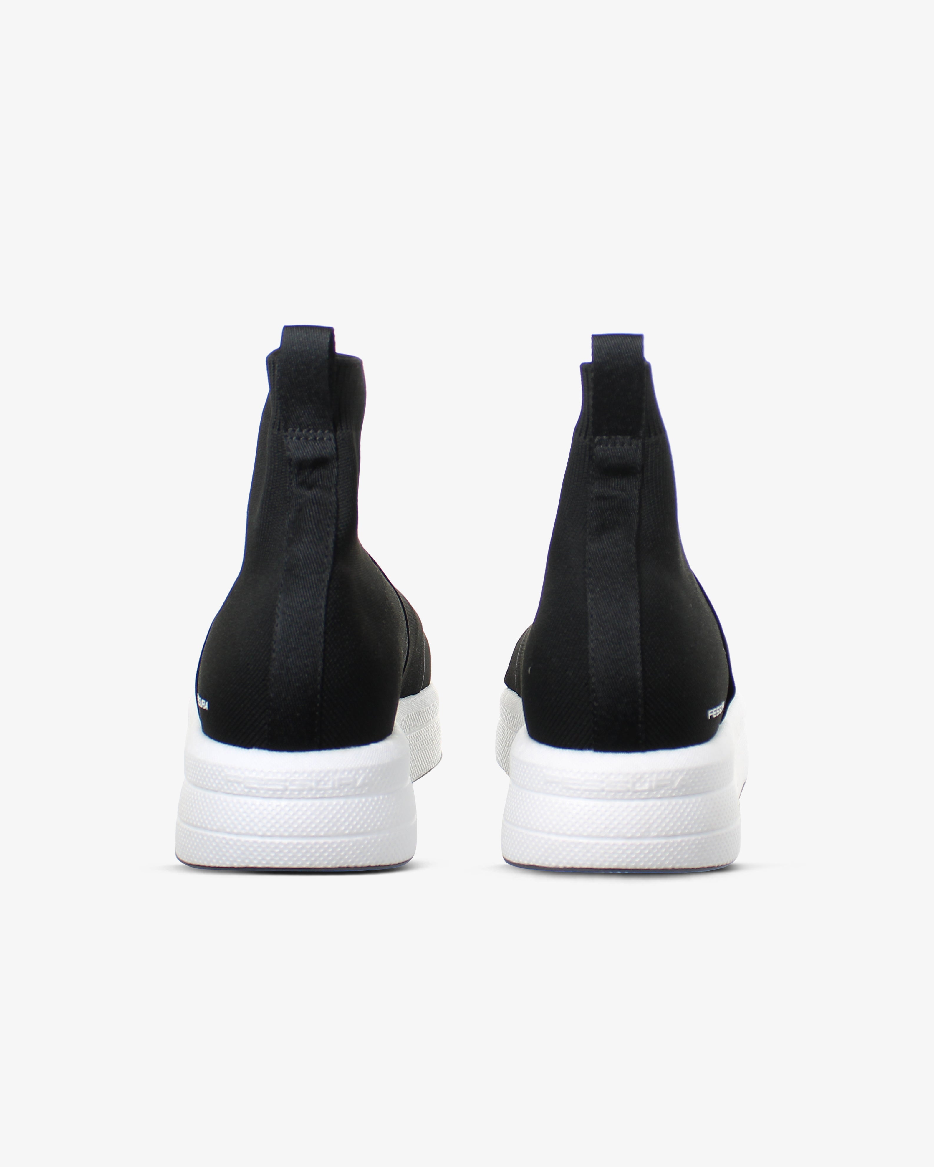 Foam Y 01 White-black Everyday Sneakers