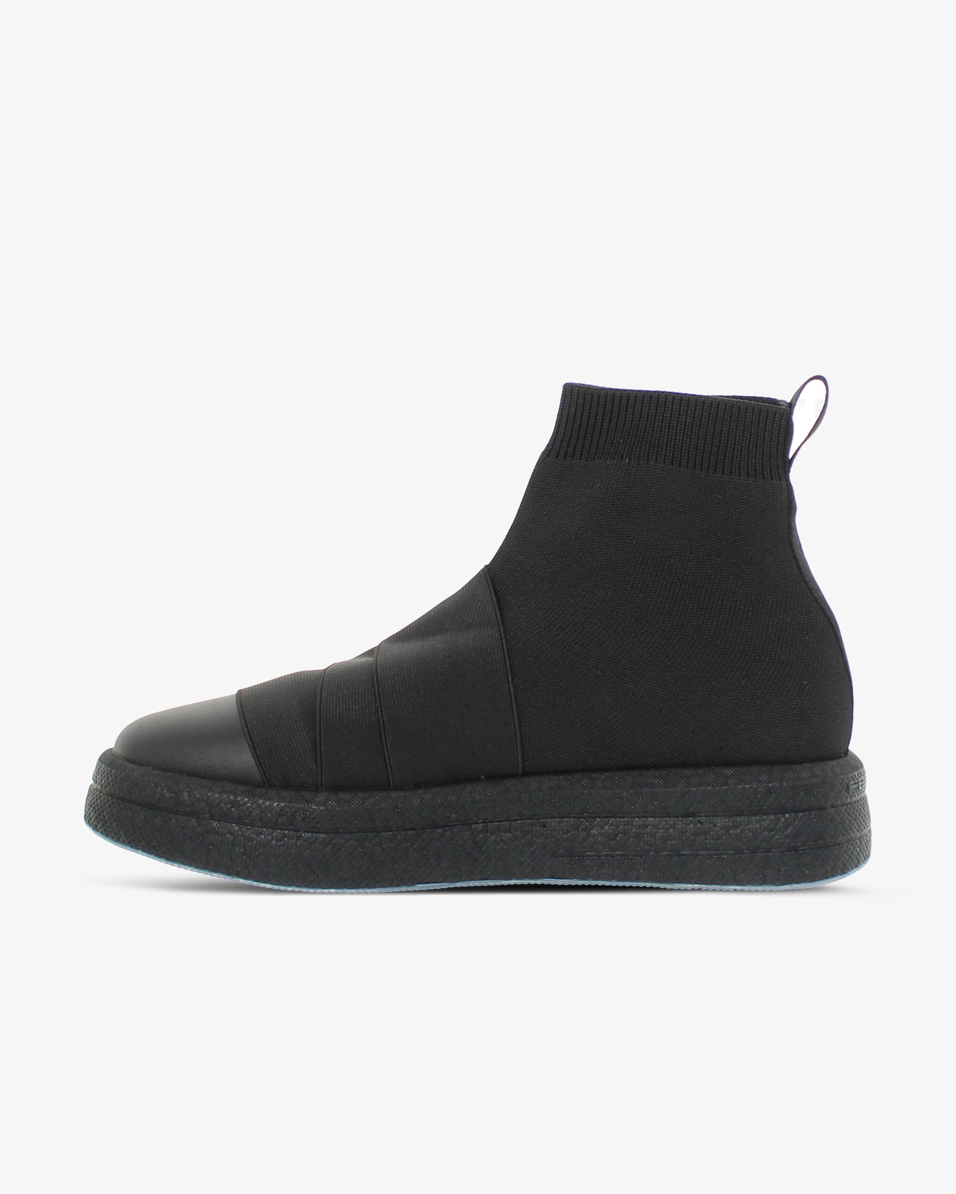 Foam Y 02 Black Everyday Sneakers
