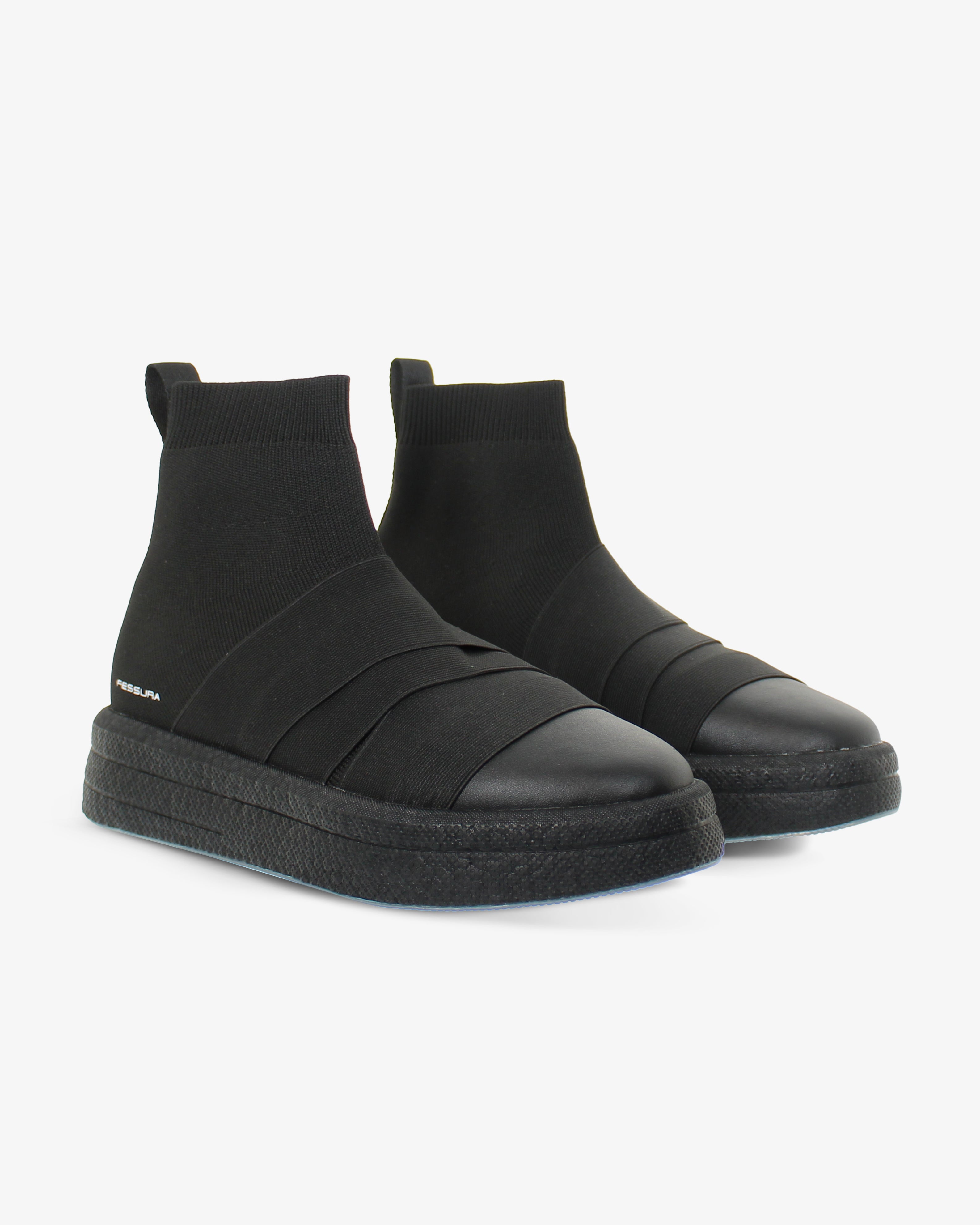 Foam Y 02 Black Everyday Sneakers