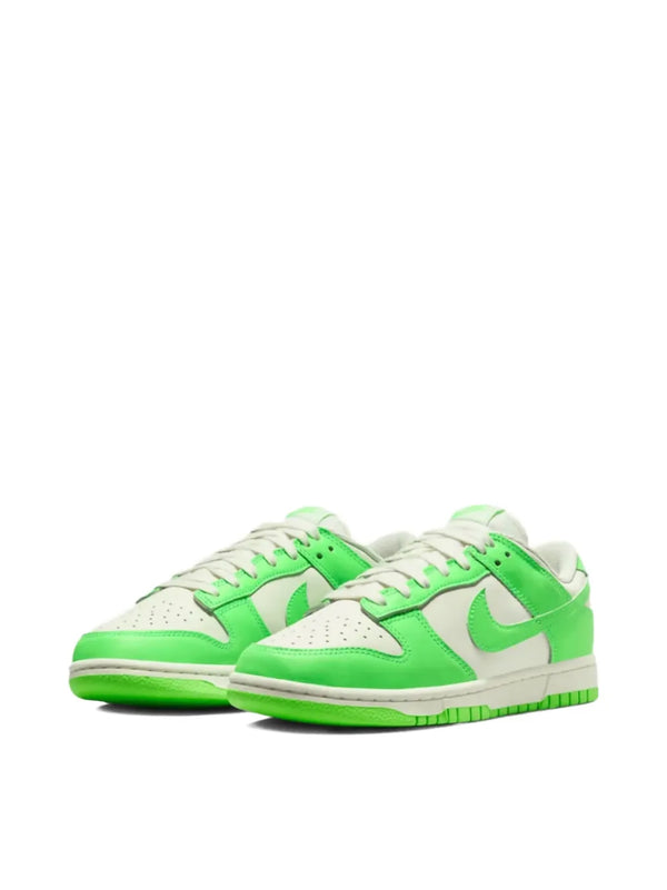 Nike Leather sneaker in green