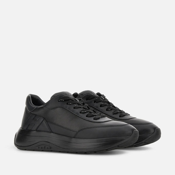 Hi-Light Black Sneaker