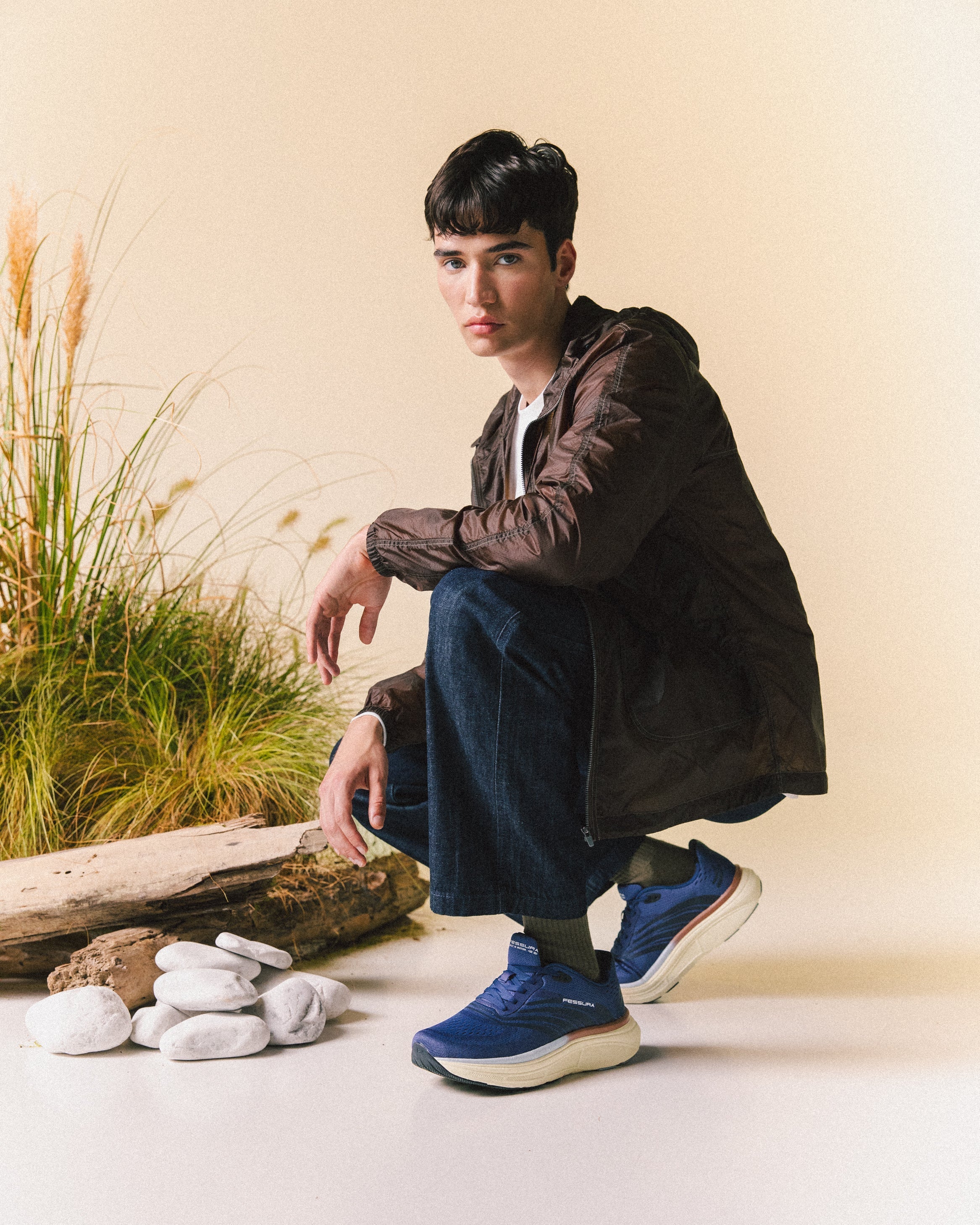 Speed 01 10 Navy Running Sneakers