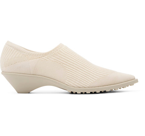 Camper sneaker in white