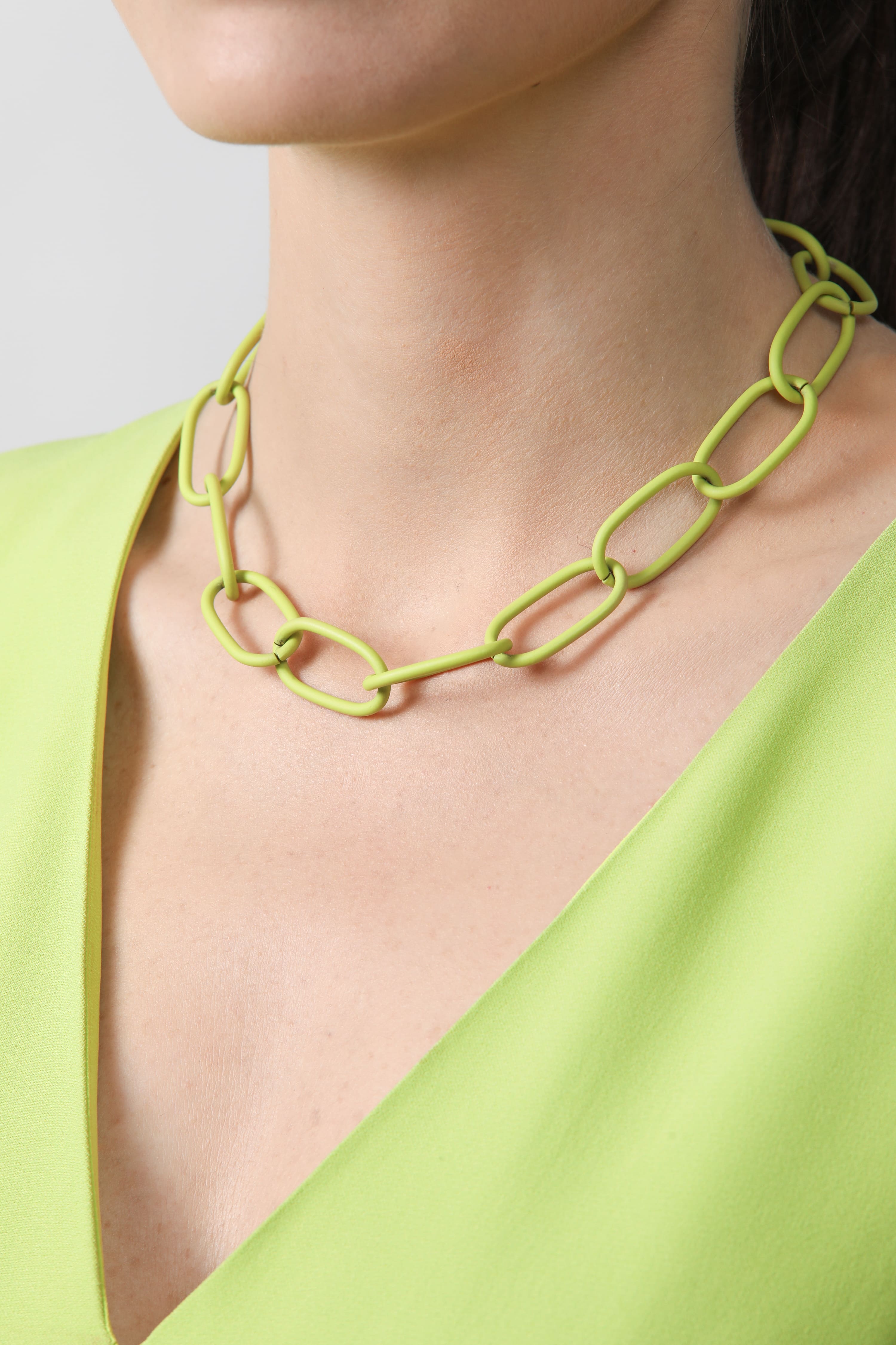 Lace Bolt Lime __single__ Necklaces