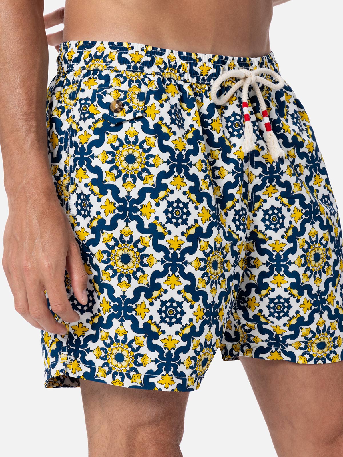 Man Lightweight Fabric Swim-Shorts Lighting 70 With Majolica Print Blue Swimshort