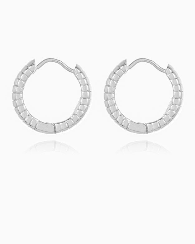 Lobo Cleo Silver __single__ Earrings