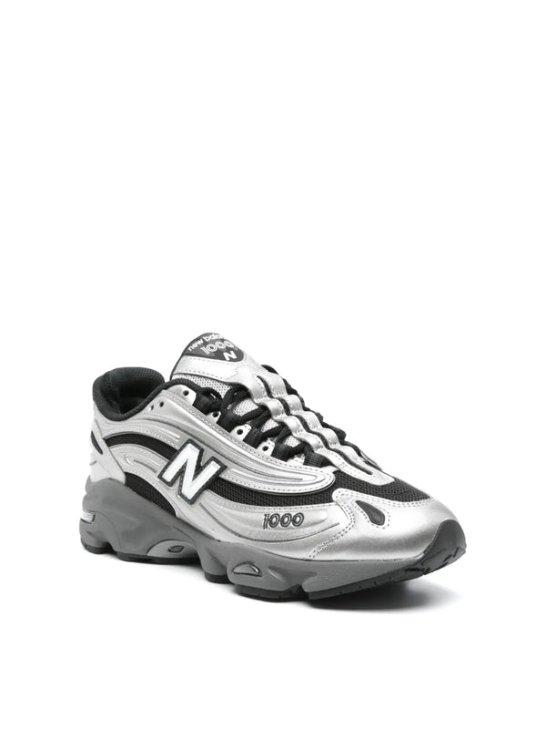 New Balance Leather sneaker in silver