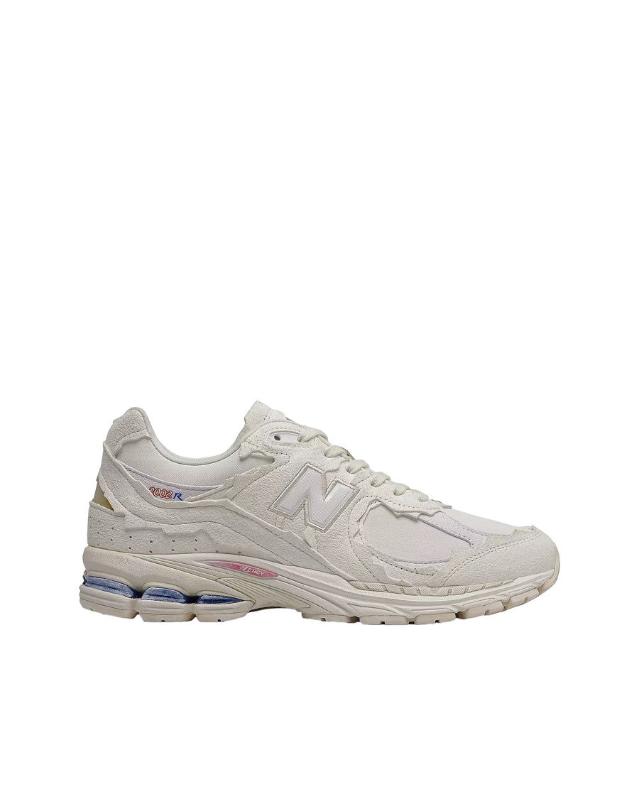 Sneakers M2002 White Trainers