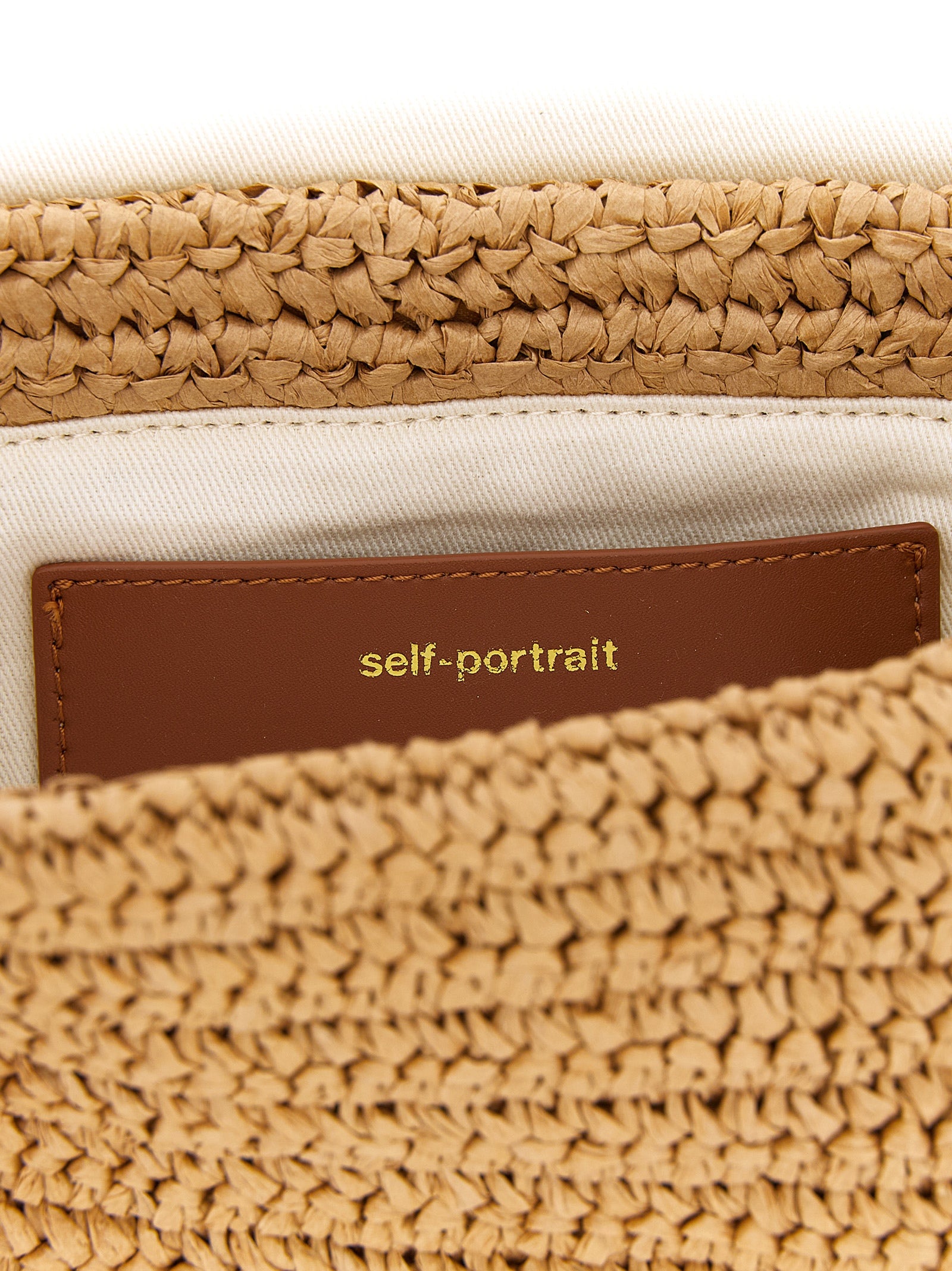 Raffia bow charm shoulder bag Beige