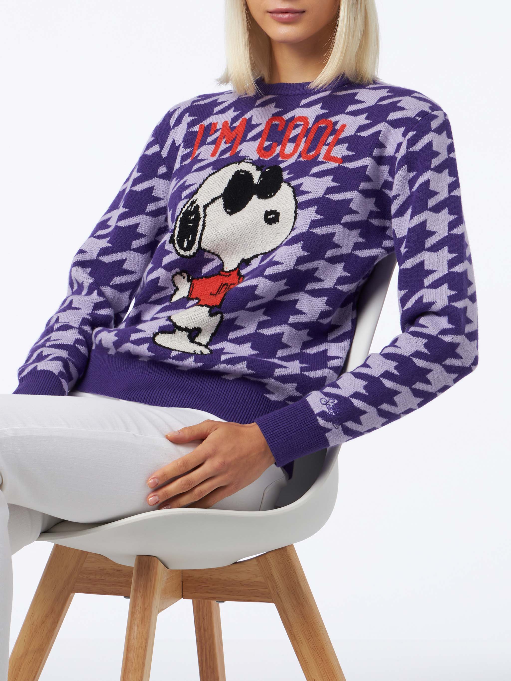 New Queen Pied De Poule Snoopy Jacquard Sweater | Special Edition Pink