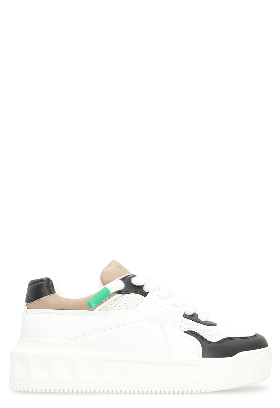 Valentino One Stud Xl Low-Top Sneakers White Leather Trainers