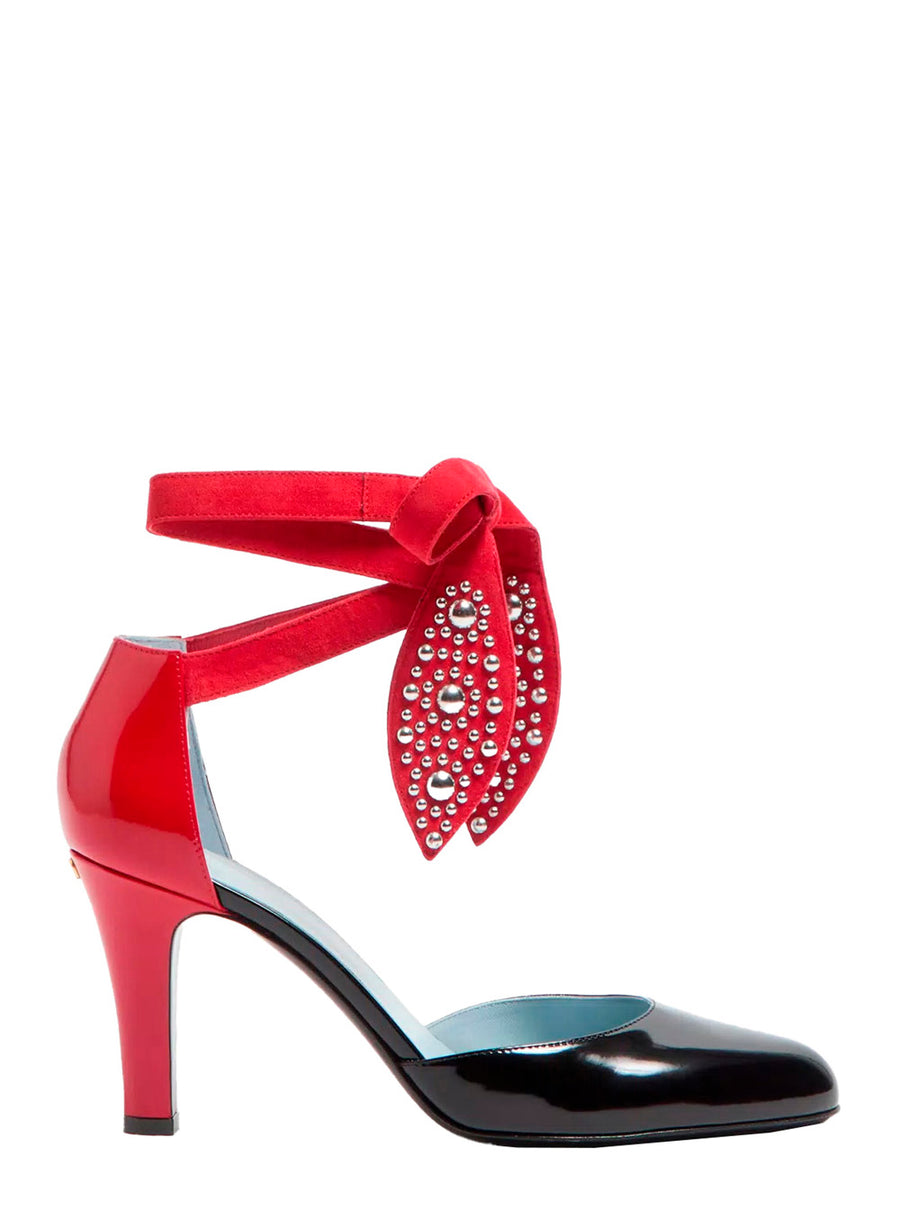 Black Pumps With Bead Embellishment Calf