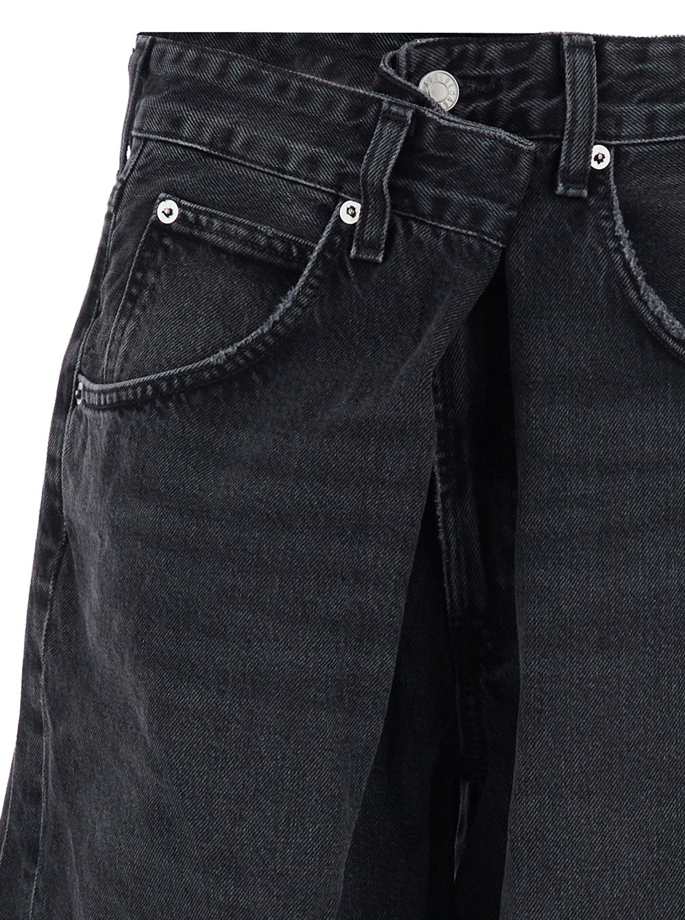 Jeans Vana with Low Crotch and Book Closure in Black Denim for Women Regenerative Cotton
