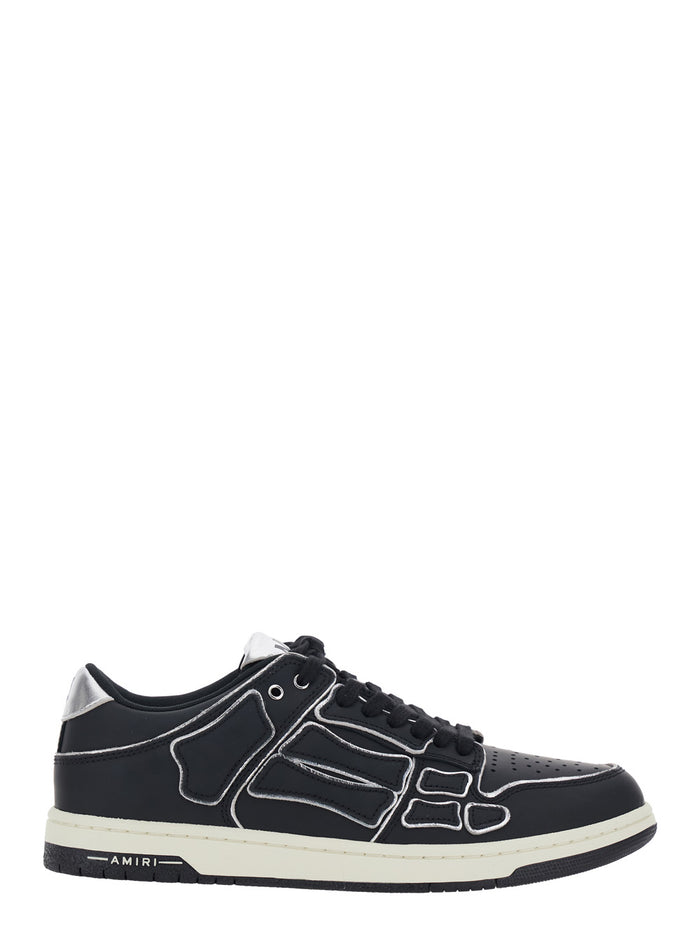 Sneaker Skel Top Low with Logo Patch on the Tongue and Contrast Details Sides in Black Leather for Men Cow
