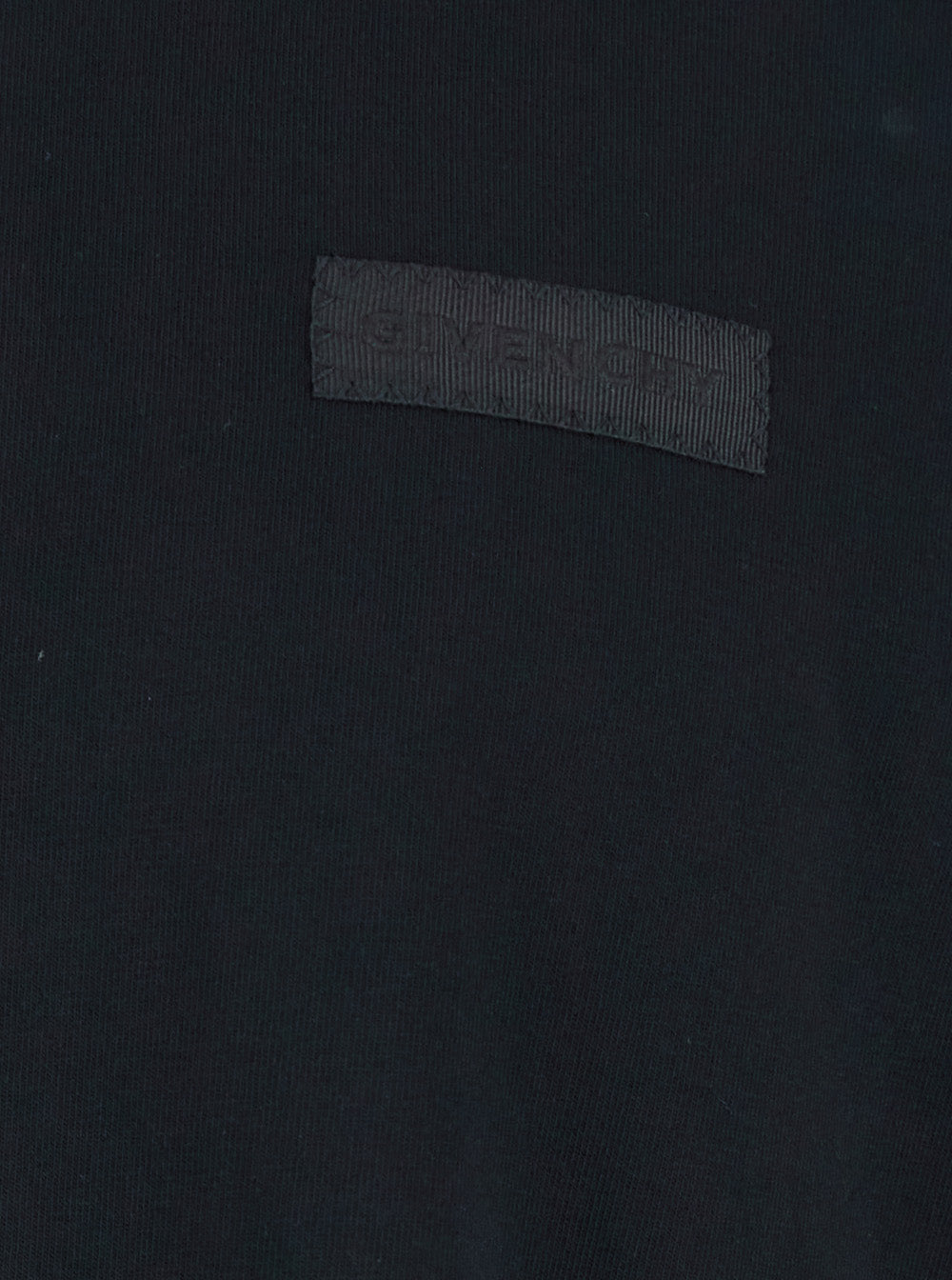Black T-Shirt with Logo Patch on the Front in Cotton for Men Tshirts And Polo Shirts