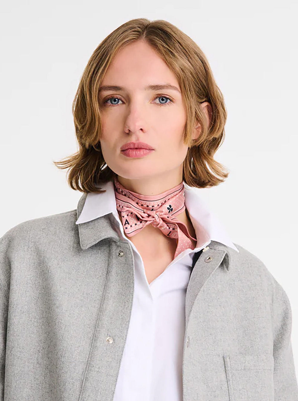 Silk Scarf with Floral Print and Paisley Motif in Pink for Women Scarfs Foulards