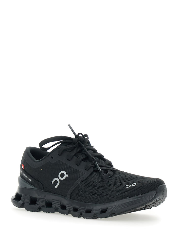 Sneaker Cloud X 4 Low Top with Drawstring Closure and Logo Print on Tongue Side in Black Tech Fabric for Women