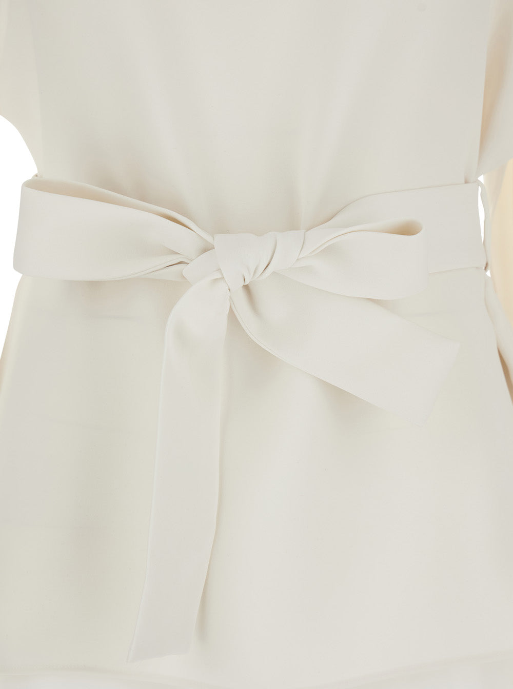 Round Neck Blouse with Bow Detail on the Front in White Fabric for Women Polyester Shirts And Blouses