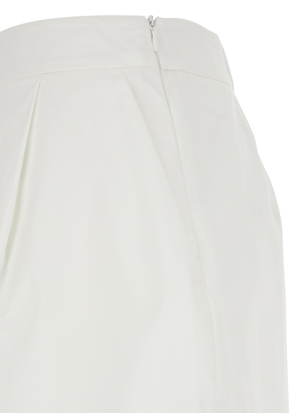 White Womens Shorts with Semi-Elasticated Waist and Side Closure in Cotton Blend Nylon Elastane Bermuda
