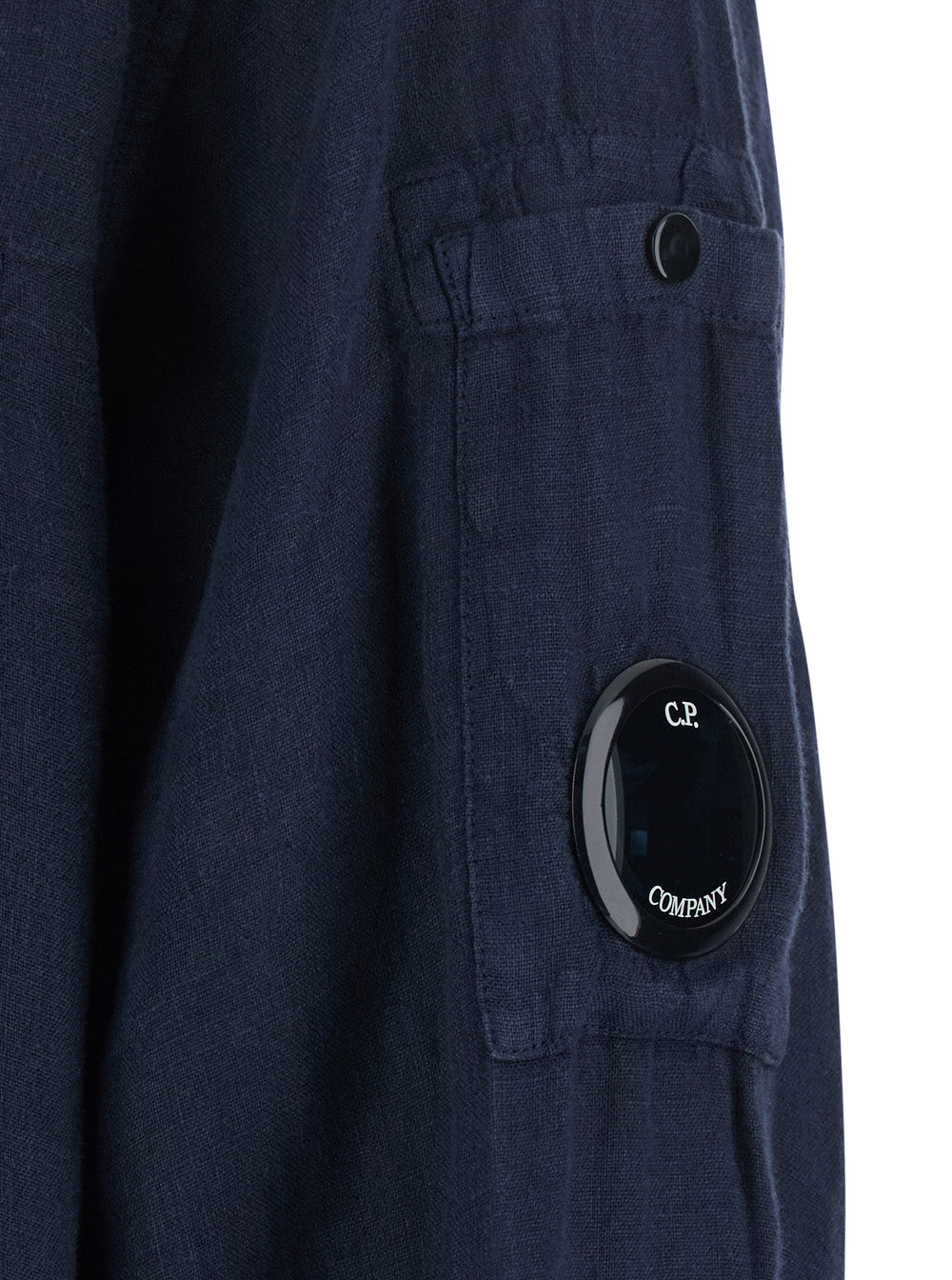 Blue Shirt With Classic Collar And Logo Plate On The Sleeve In Linen Man Blu Blouses
