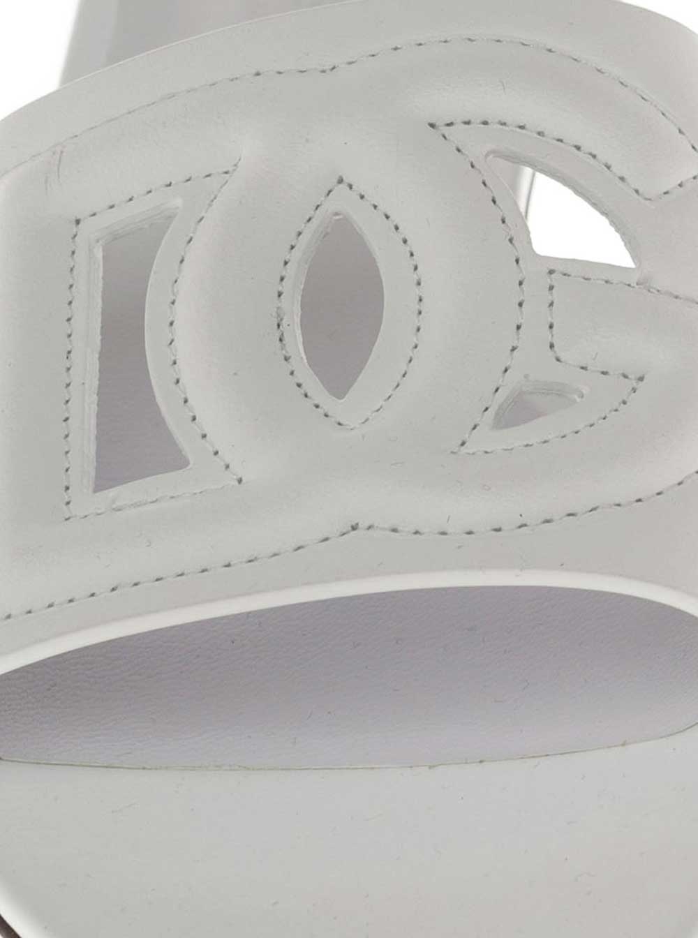 White DG Leather Sandals with Logo for Women Lamb Calf Flat Shoes