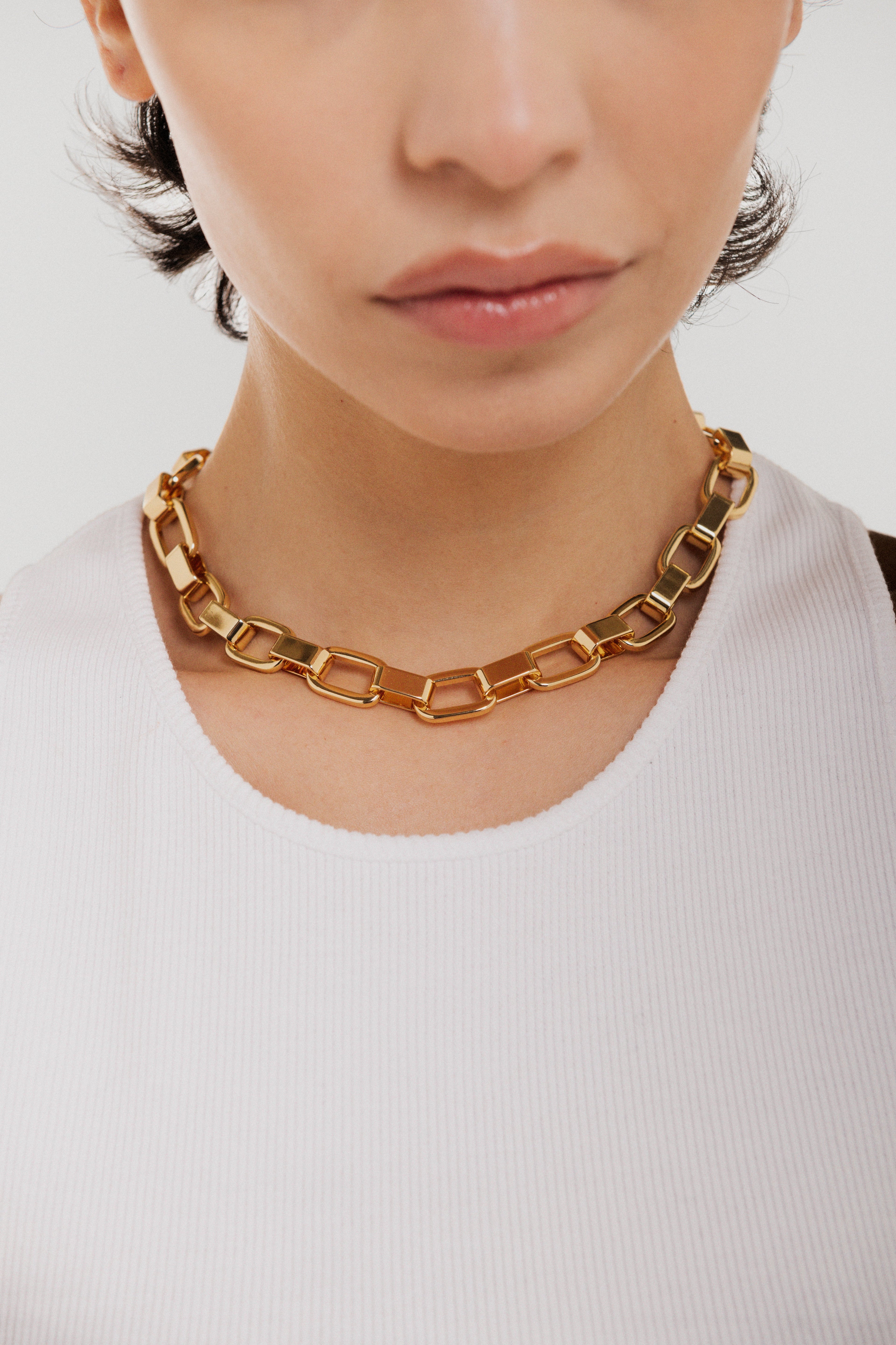 Lace Emily Gold __single__ Necklaces