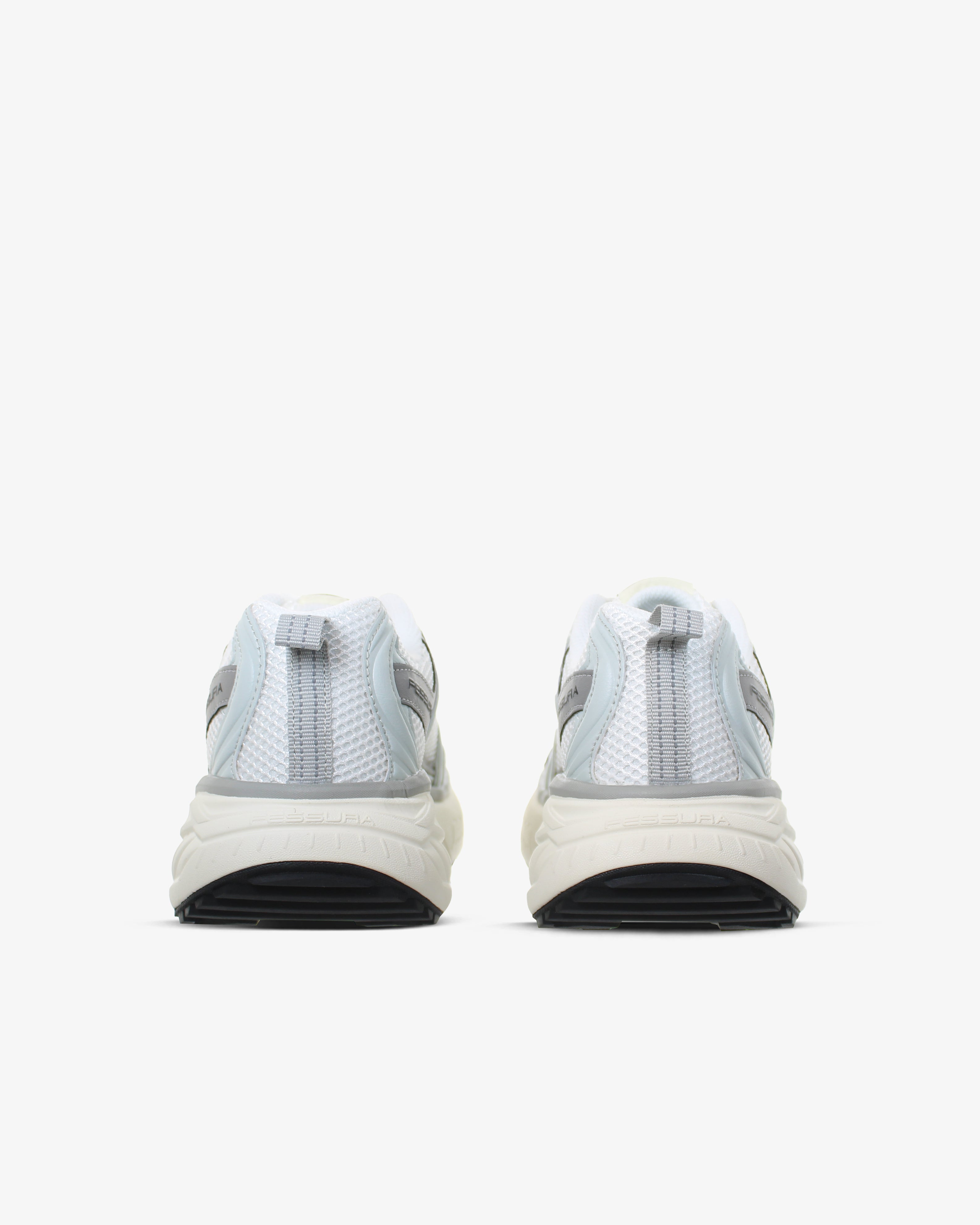 Dvl 06 White-smoke Trail