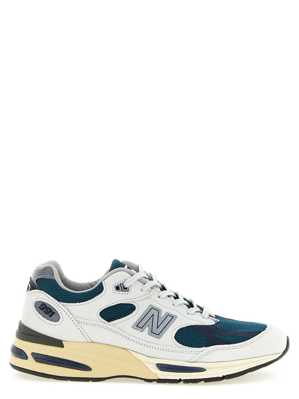 New Balance Sneaker — White
