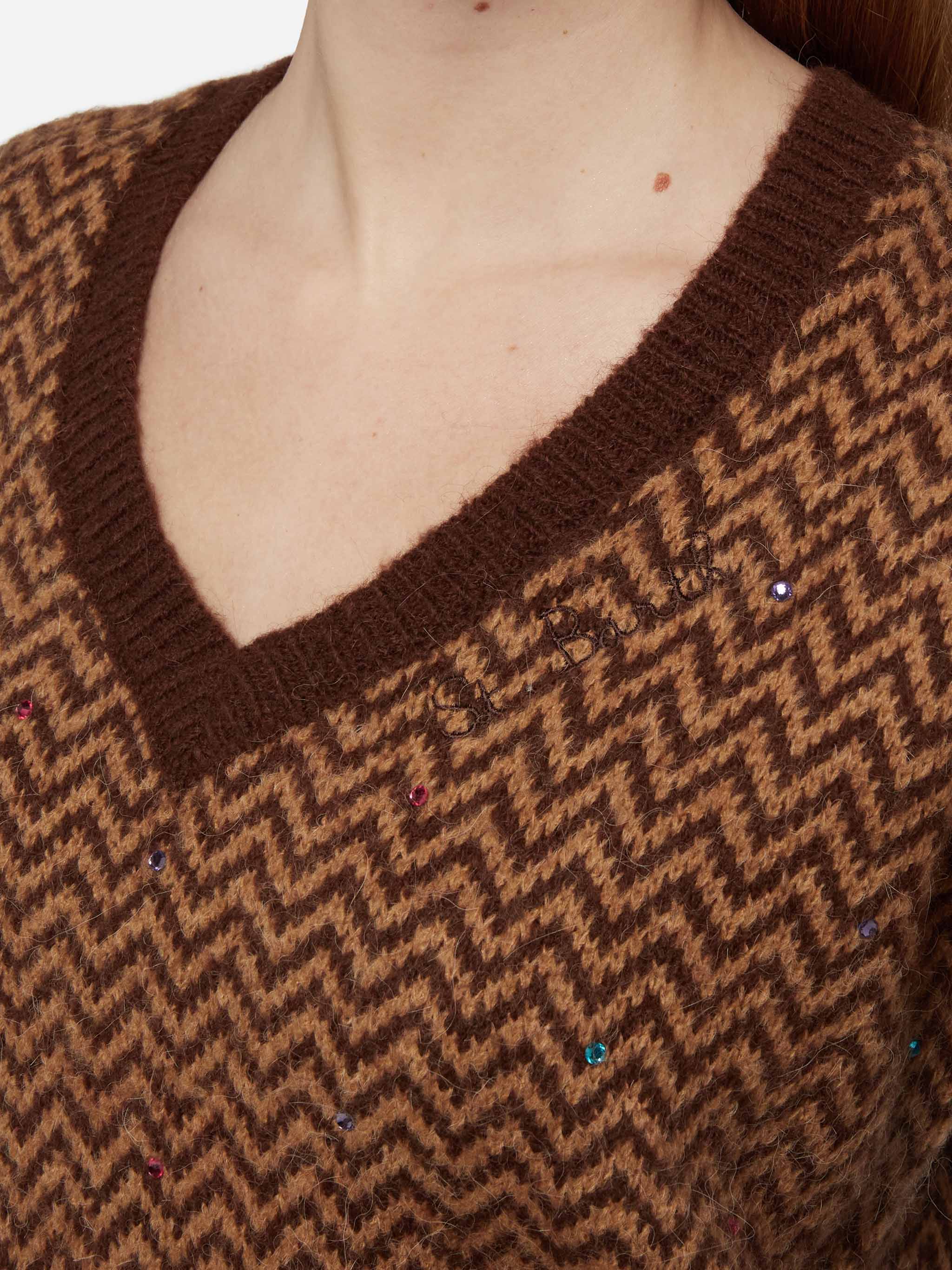 Annecy Soft Sweater With Diamond Pattern And V-Neck Brown
