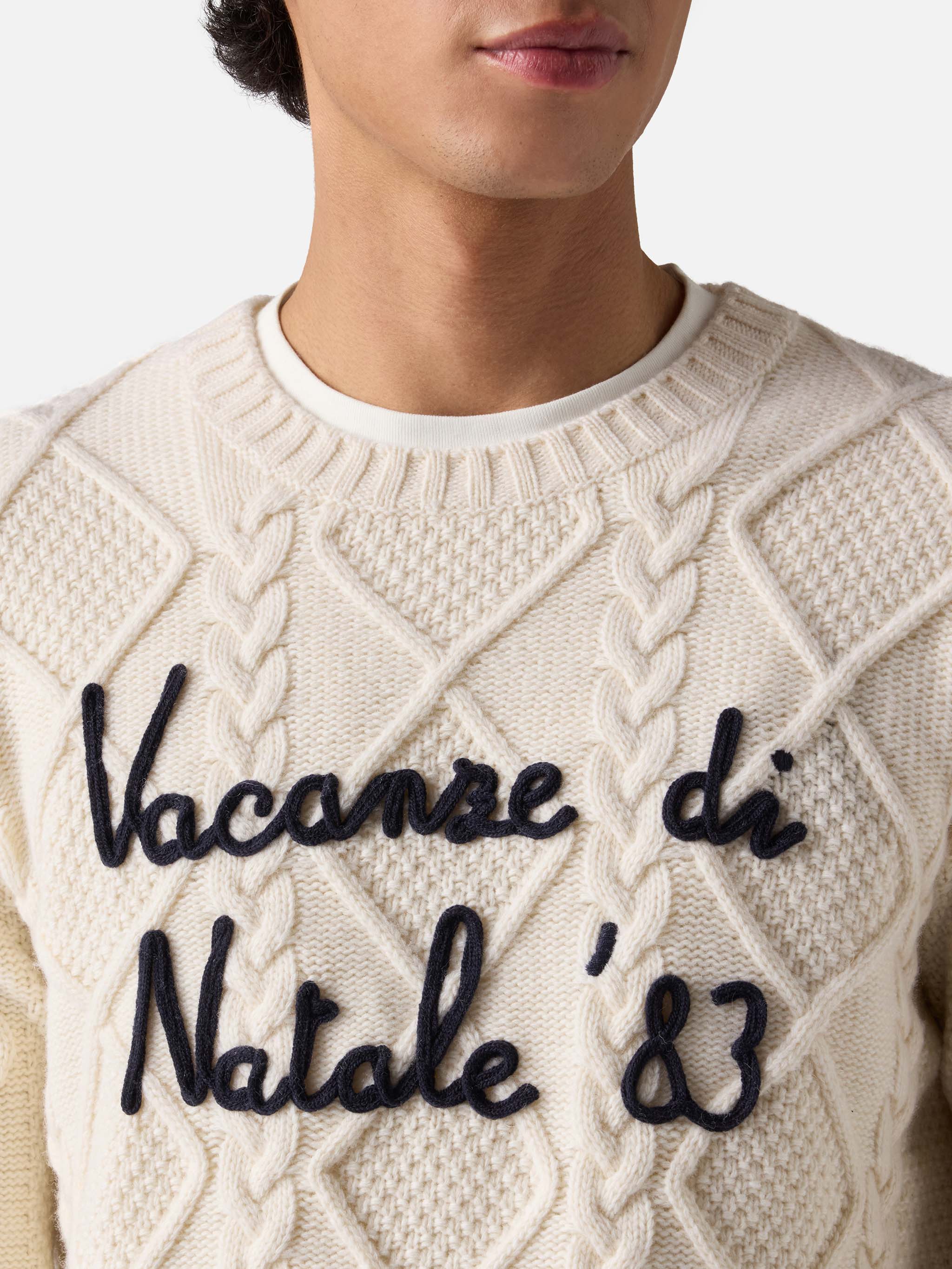 White Crewneck Sweater Bergen Tricot With Vacanze Di Natale 83 Embroidery __single__ Knitwear