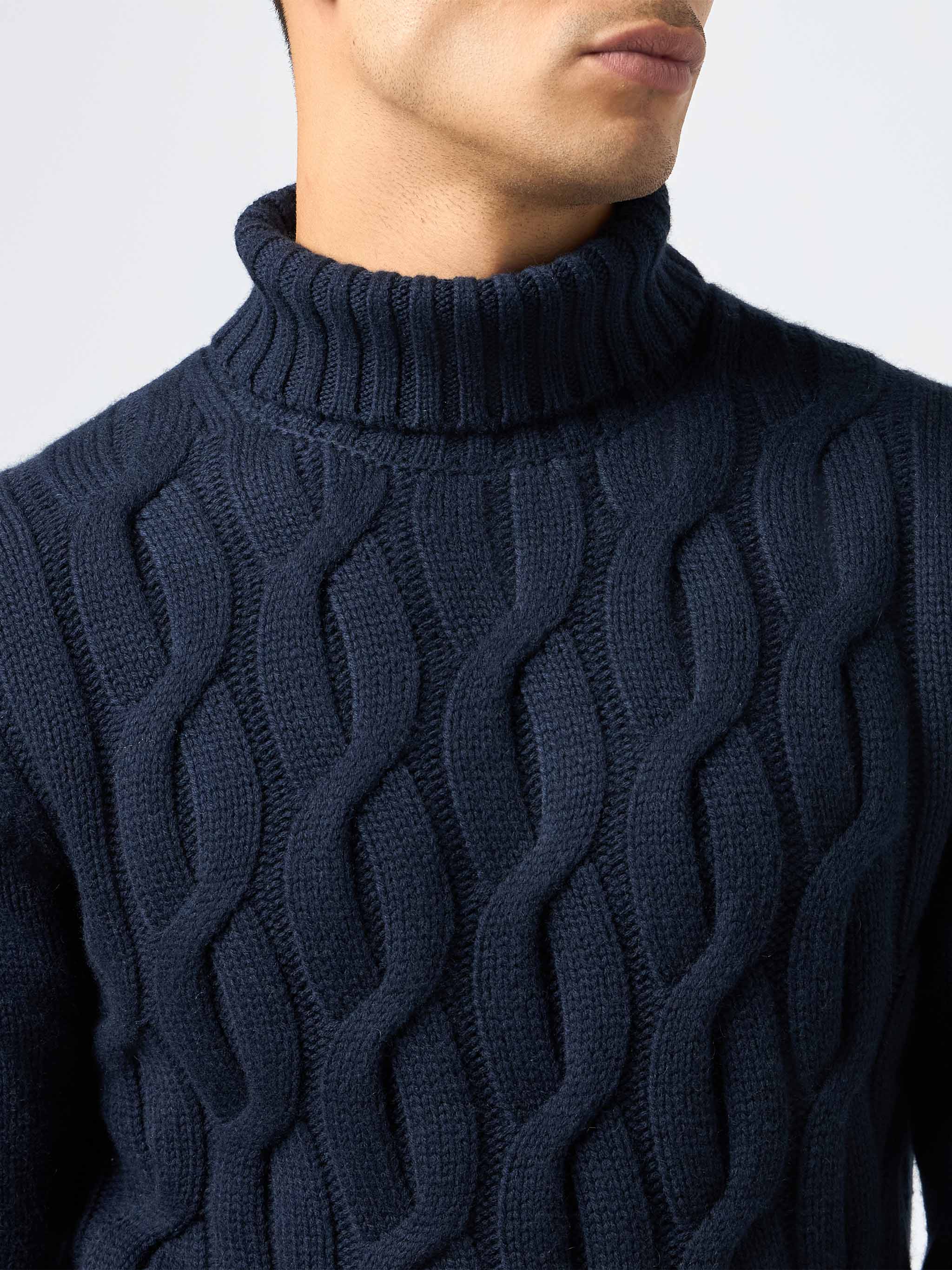 Man Cable Knit Blend Cashmere Sweater Fisherman Blue