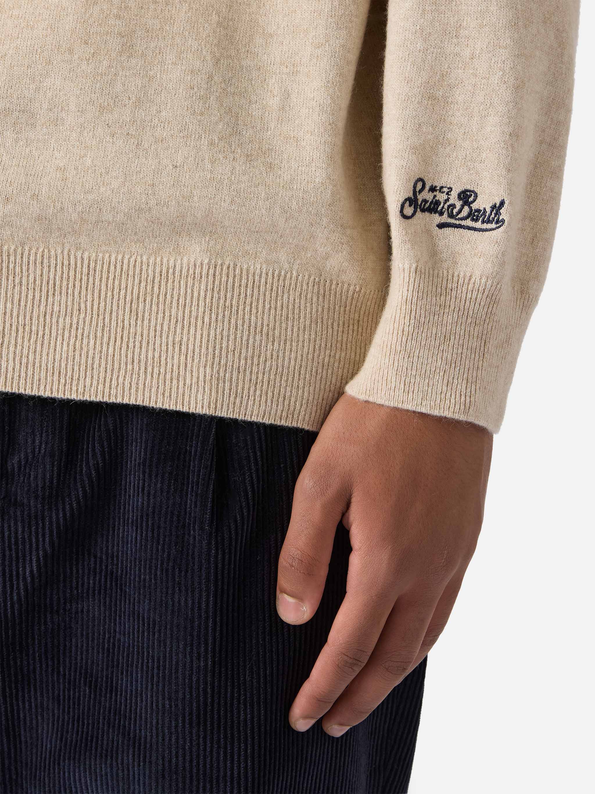 Crewneck Heron Light With La Cugina Del Tortellino, Gnocca! Embroidery | Vacanze Di Natale Special Edition Brown