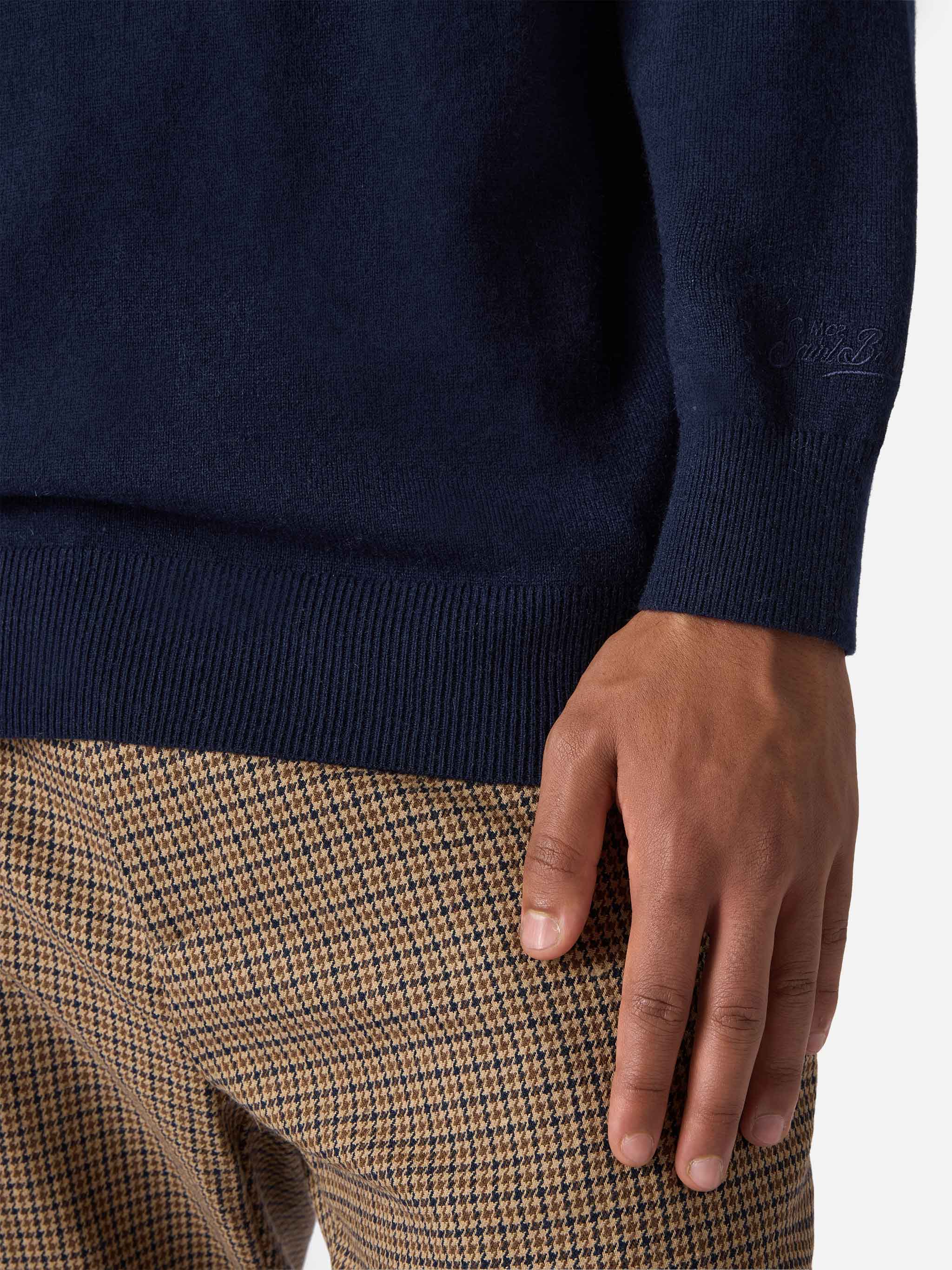 Crewneck Heron Light With Sole, Whisky E Sei Pole Position! Embroidery | Vacanze Di Natale Special Edition Blue