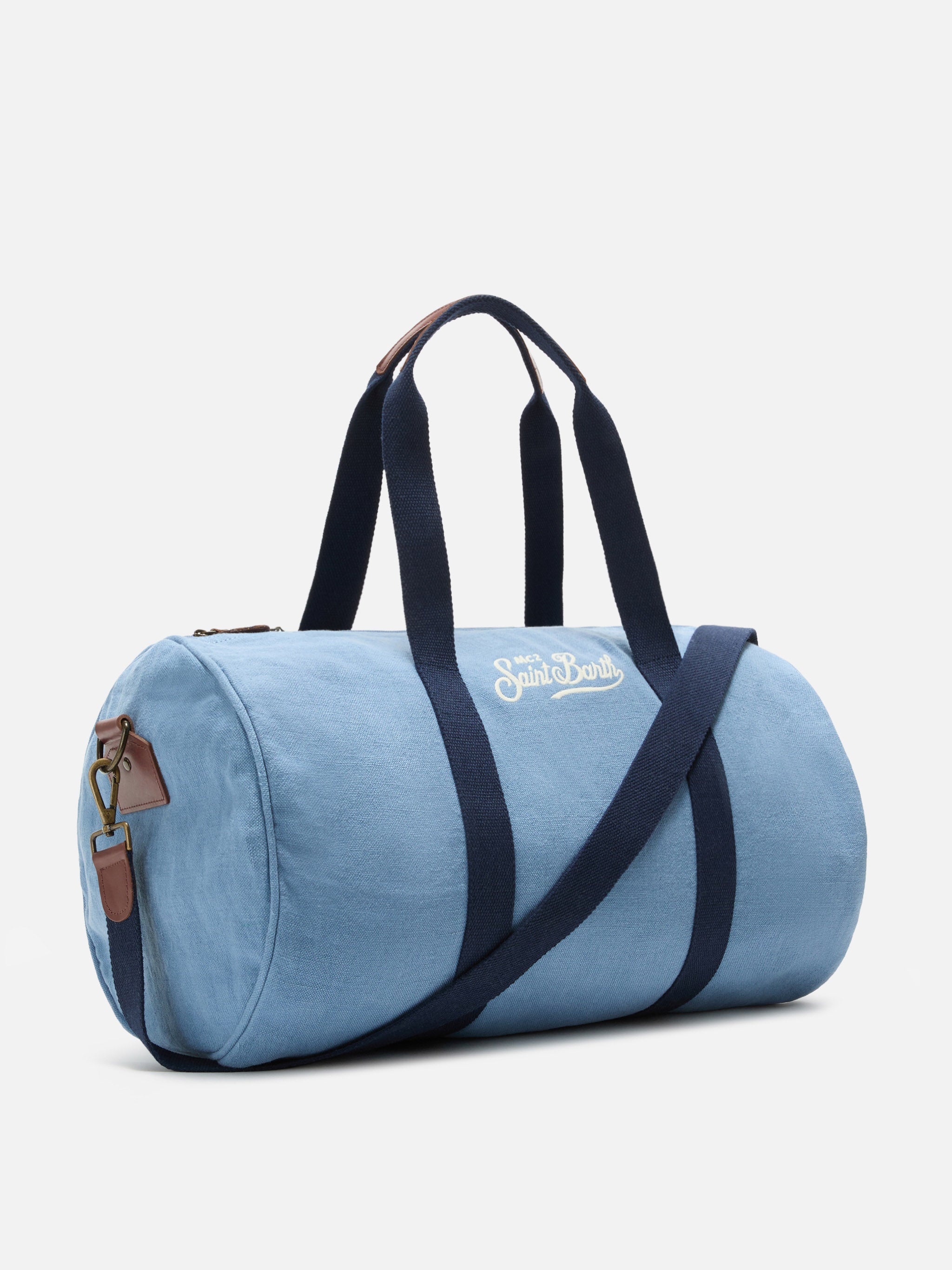 Round Jetleg Blue Linen Weekender With Contrasting Embroidered Logo __single__ Bag