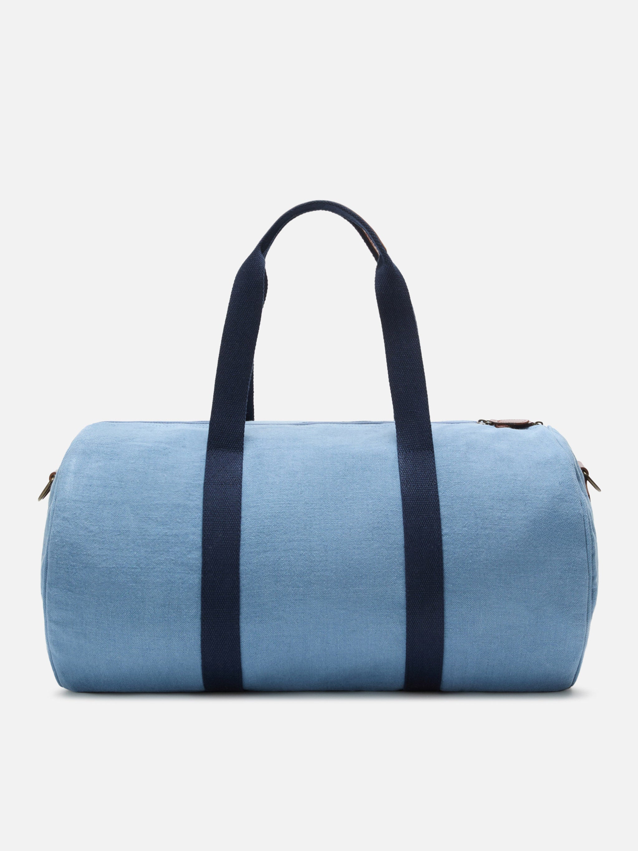 Round Jetleg Blue Linen Weekender With Contrasting Embroidered Logo __single__ Bag
