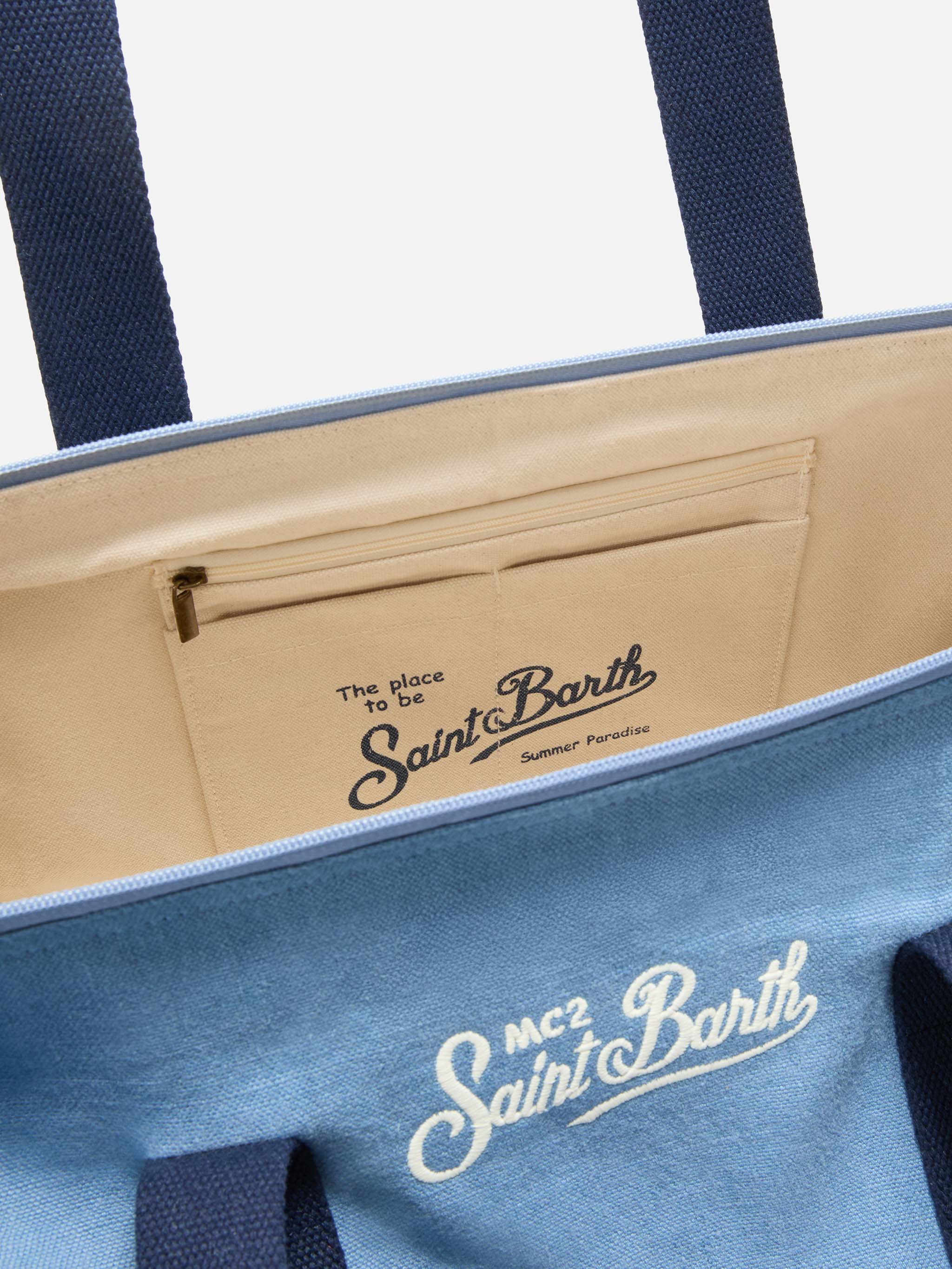 Round Jetleg Blue Linen Weekender With Contrasting Embroidered Logo __single__ Bag